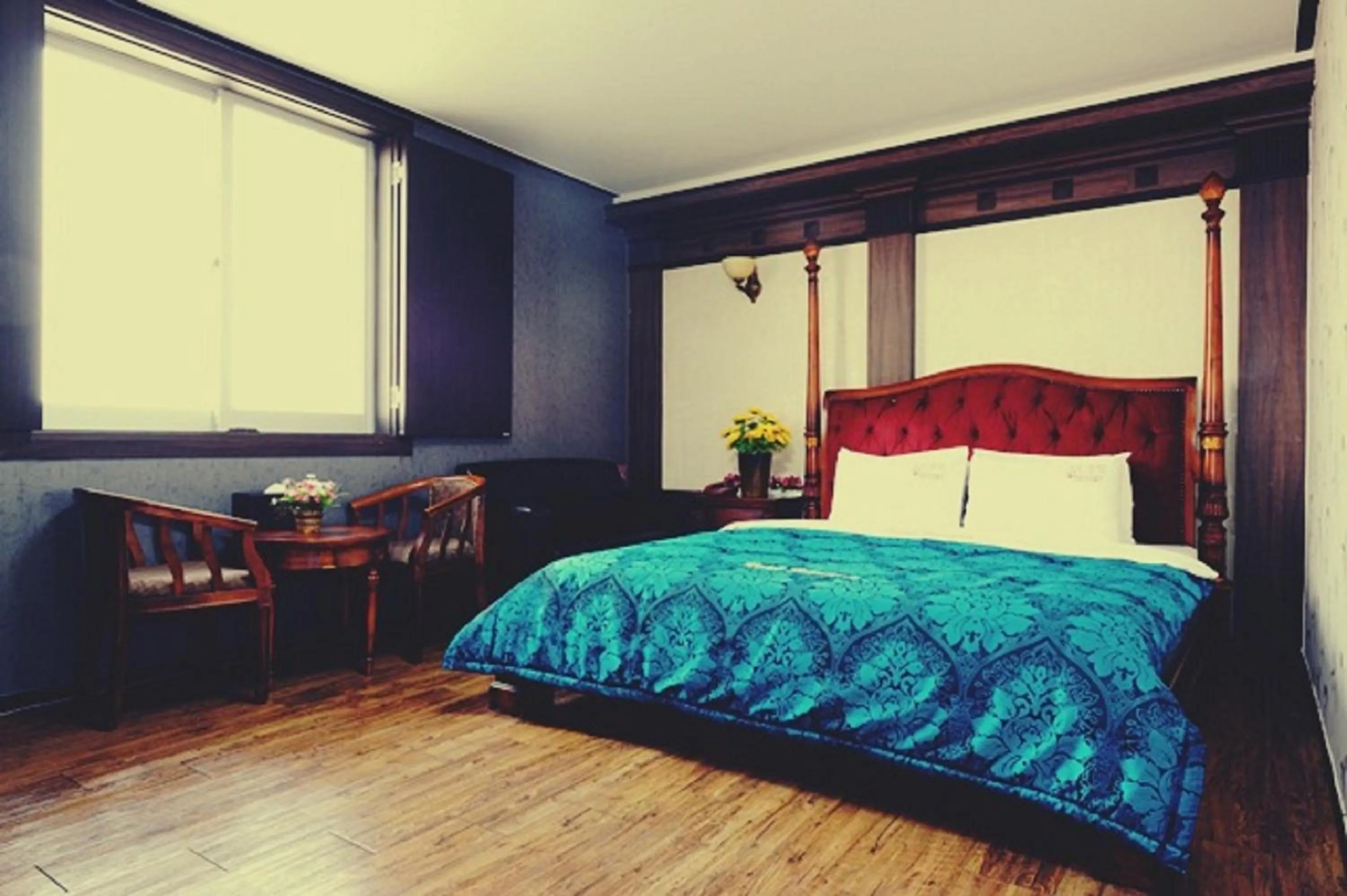 GuangJu Hotel Banana