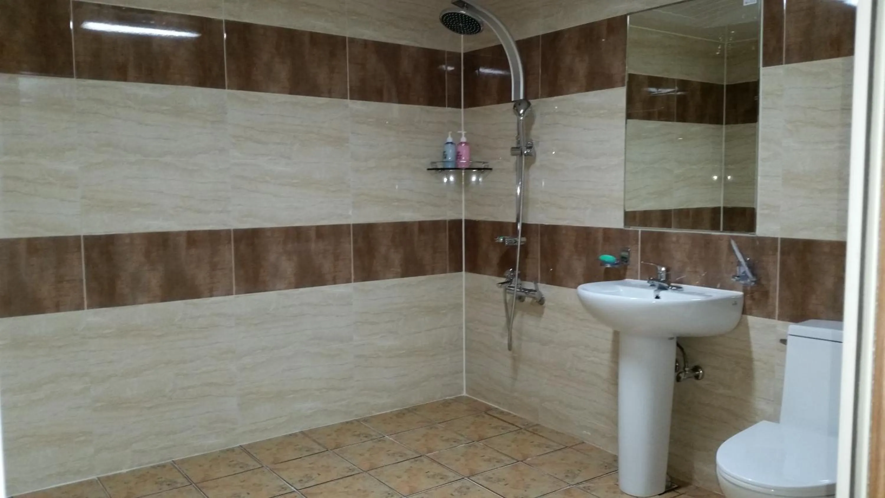 Bathroom in GuangJu Hotel Banana