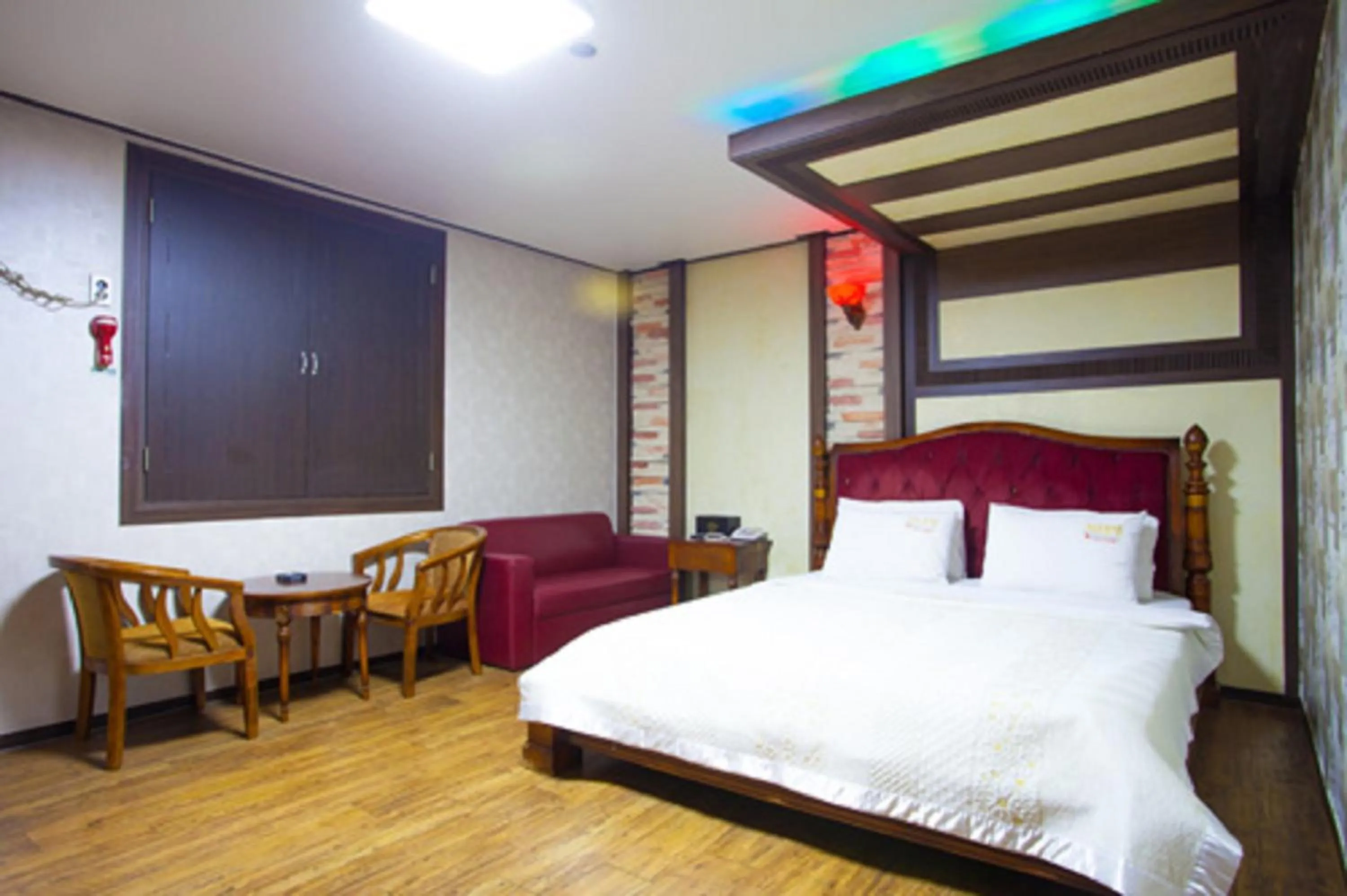 GuangJu Hotel Banana