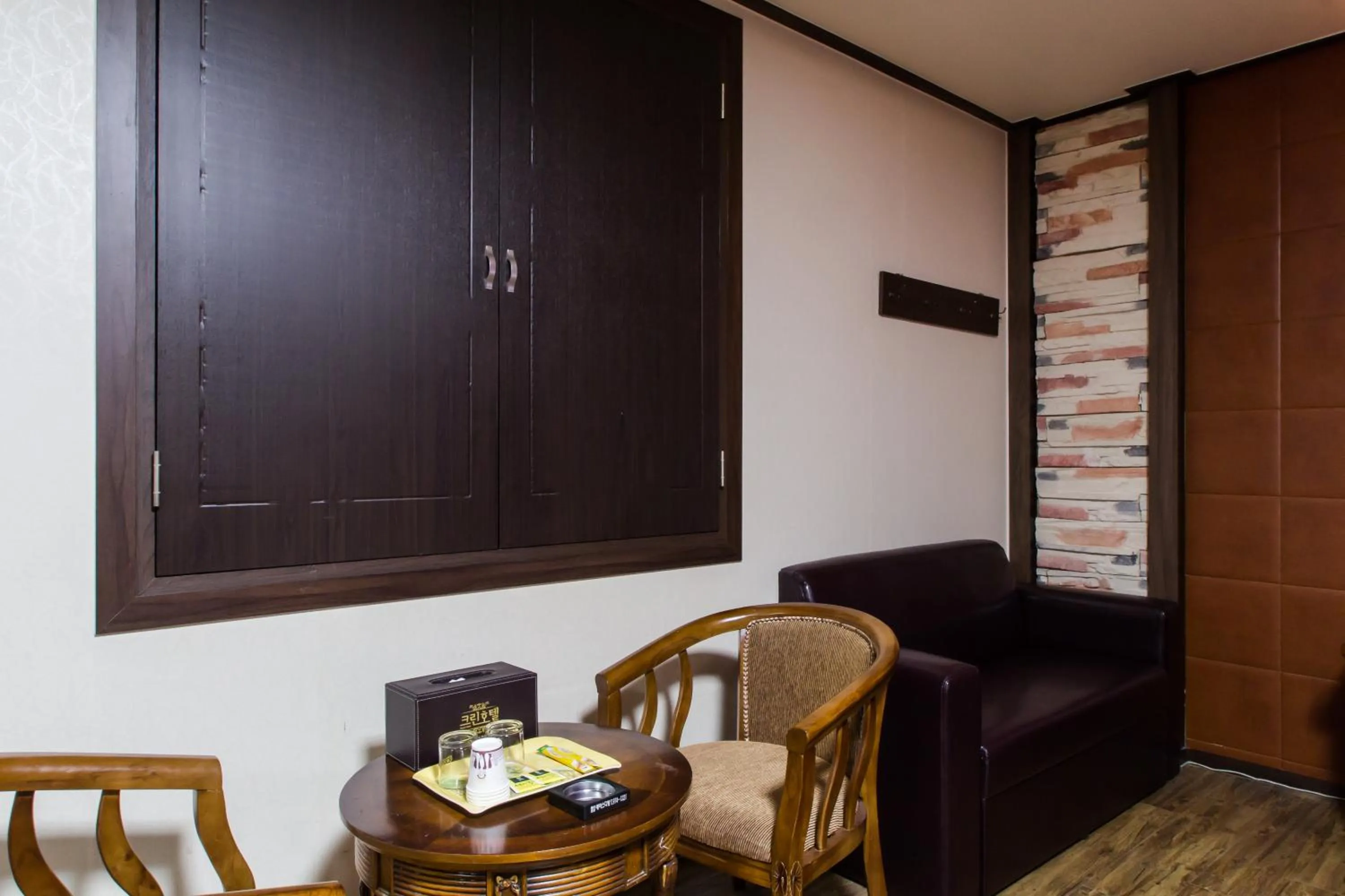 TV/Entertainment Center in GuangJu Hotel Banana