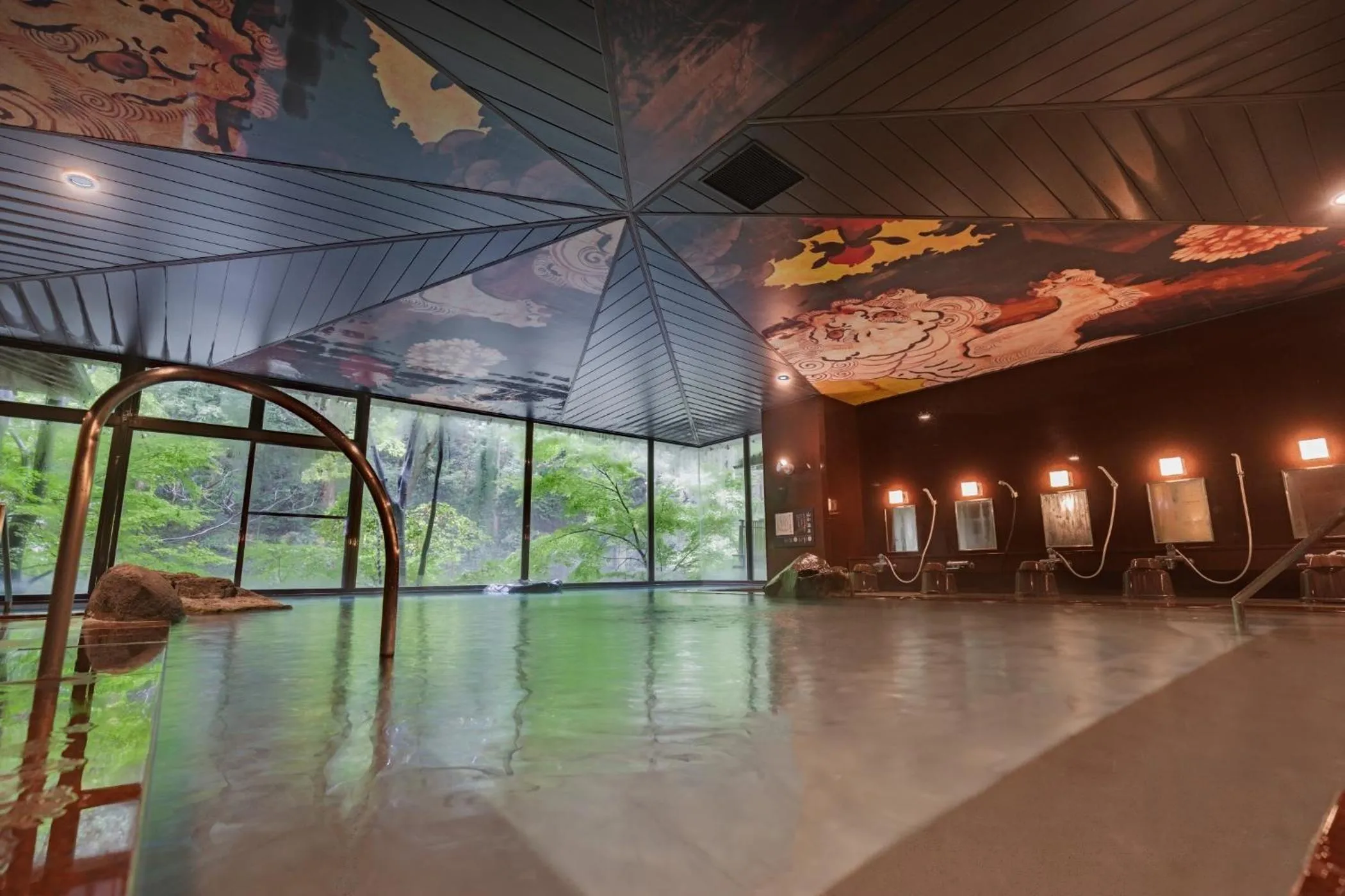 Hot Spring Bath in Ooedo Onsen Monogatari Premium Yoshinoya Irokuen