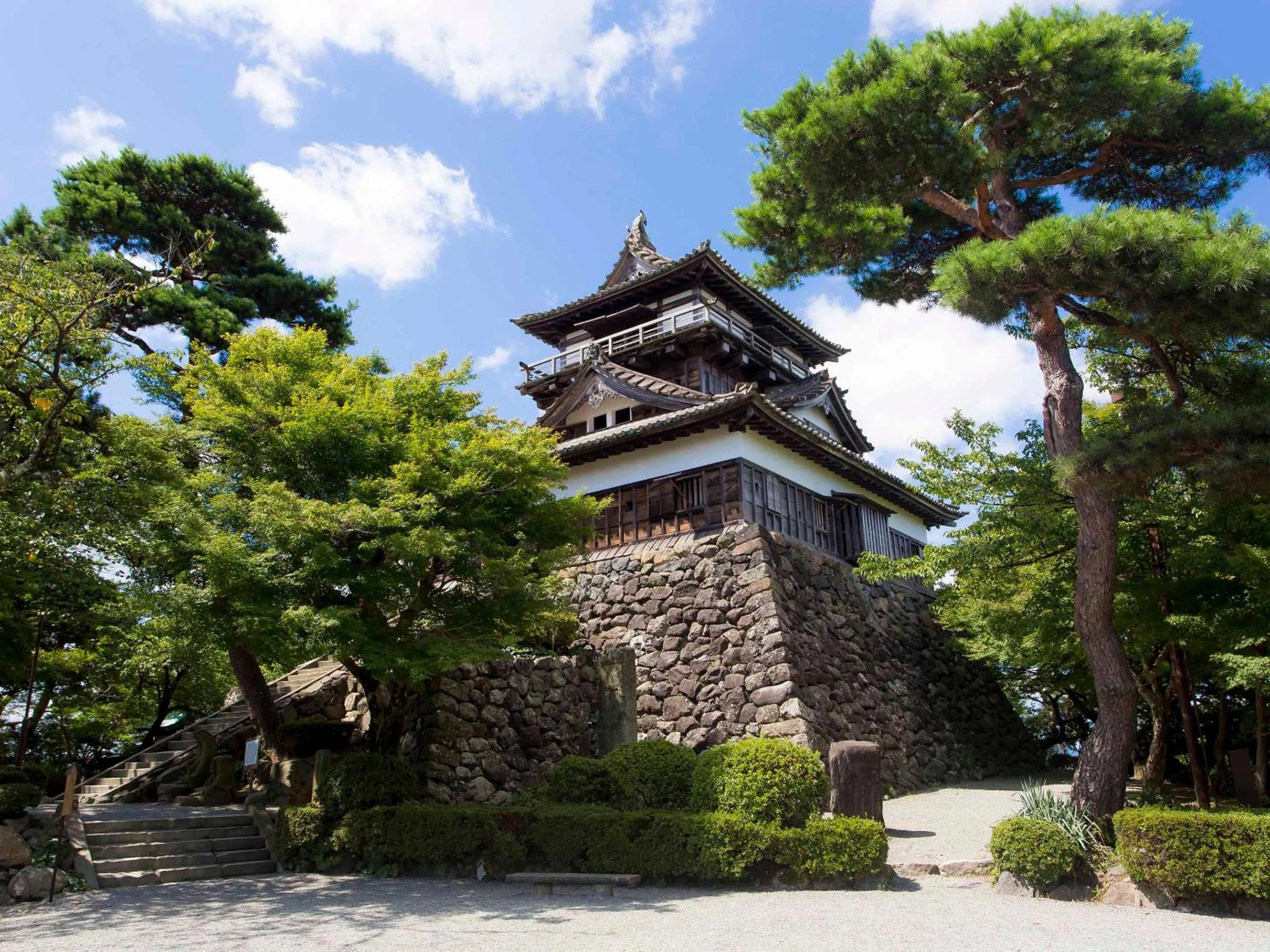 Nearby landmark in Ooedo Onsen Monogatari Premium Seiunkaku