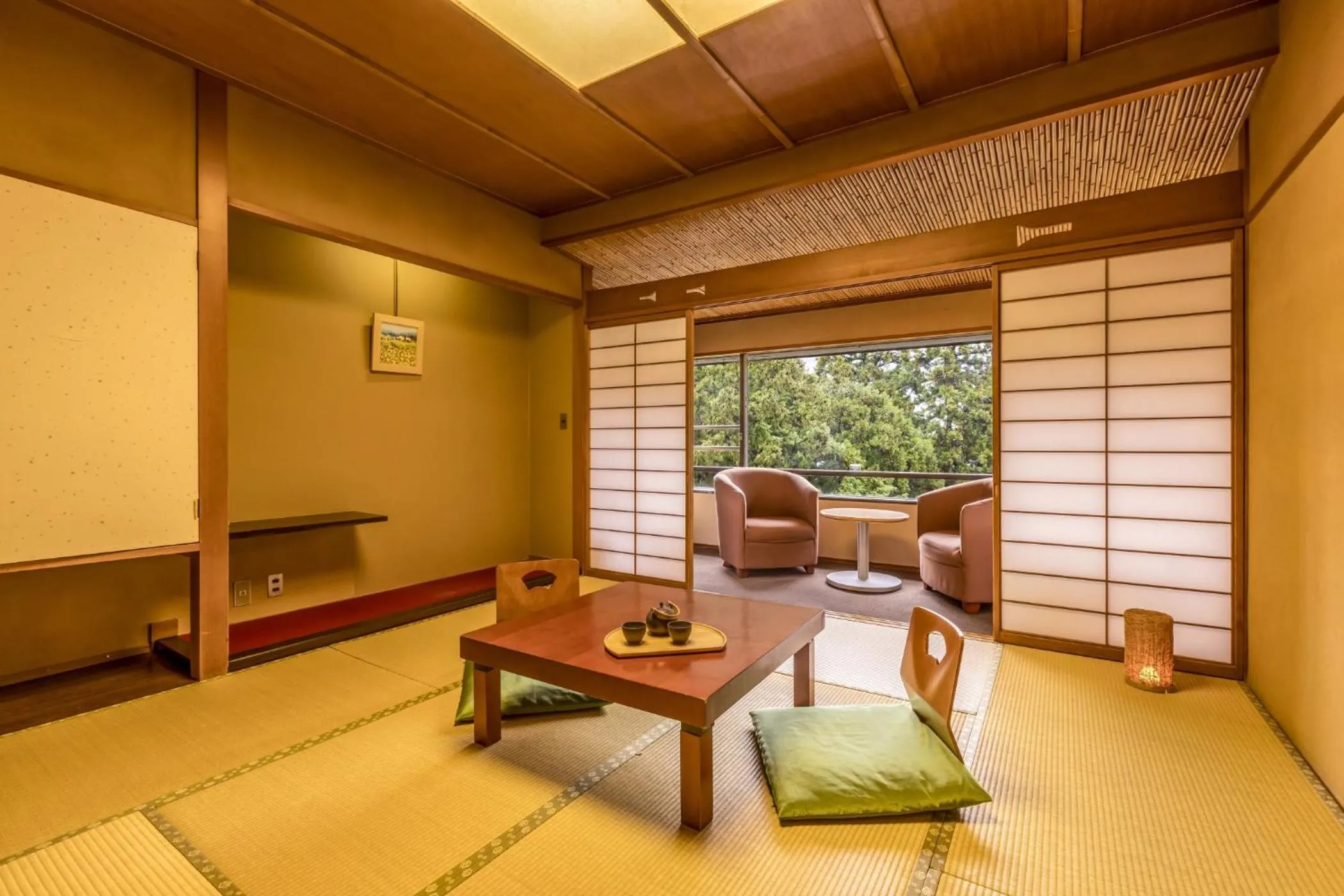 Photo of the whole room in Ooedo Onsen Monogatari Premium Yamanaka Grand Hotel