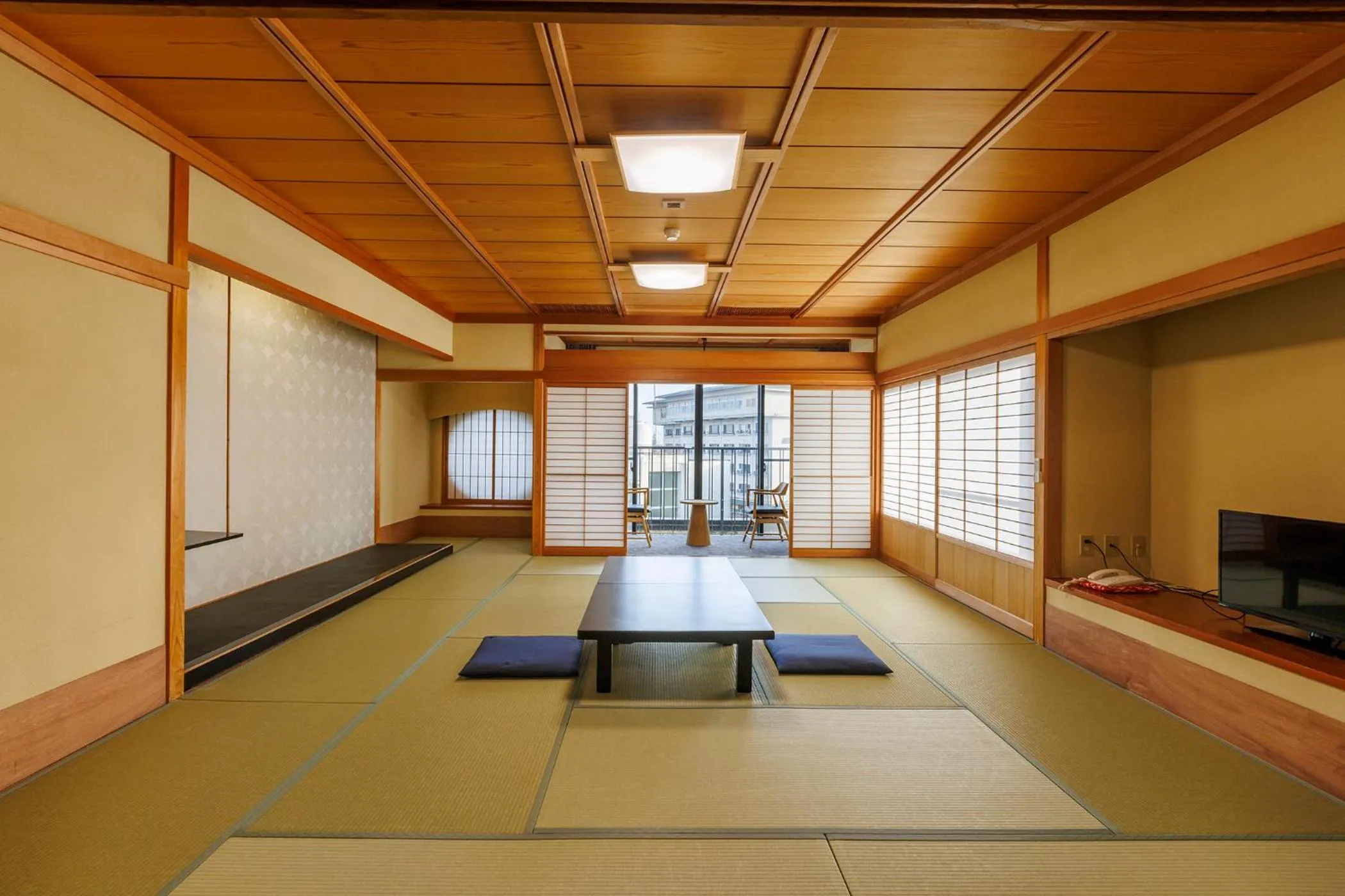 Photo of the whole room in Ooedo Onsen Monogatari Premium Kaga Maruya