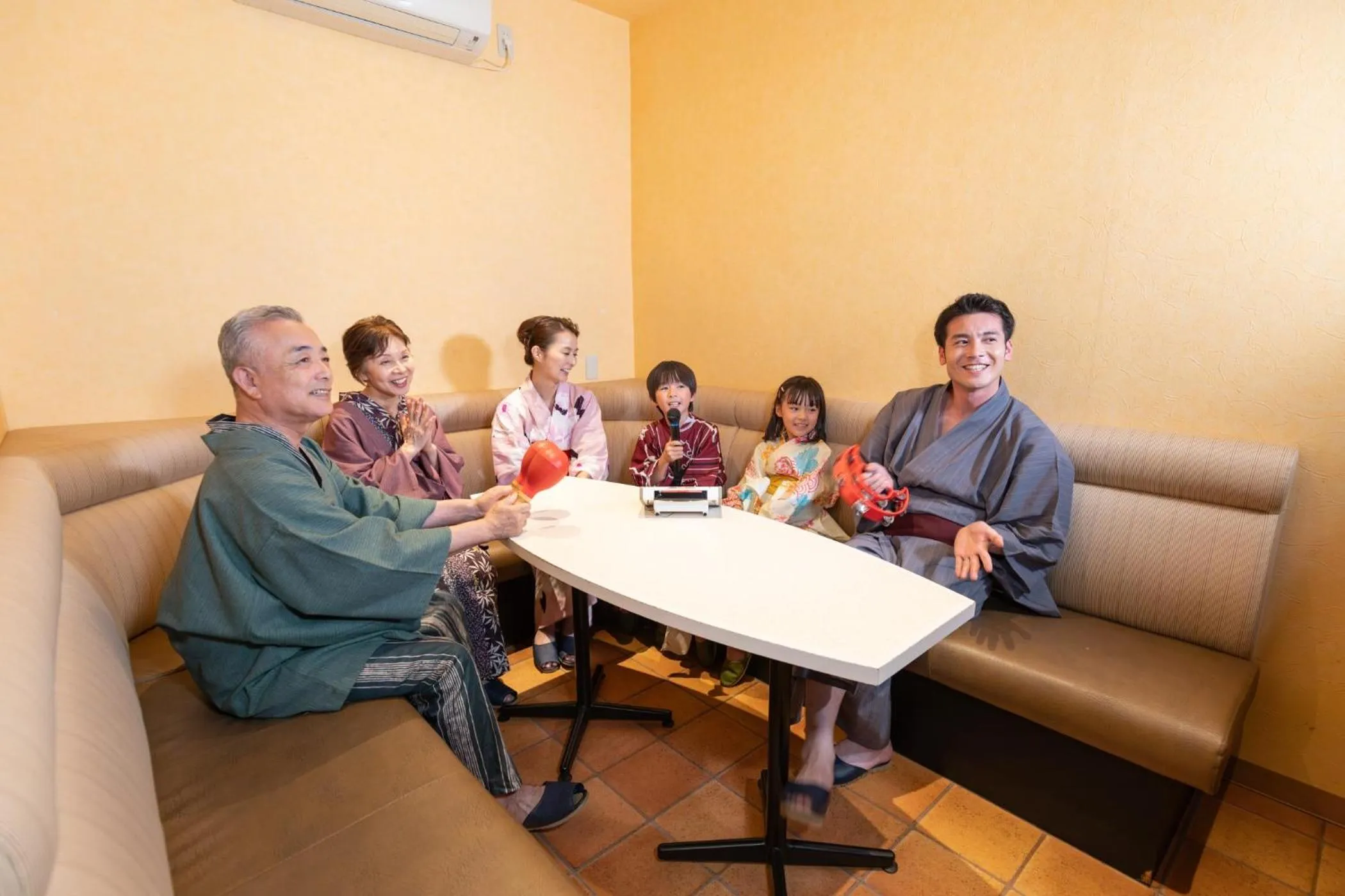 Karaoke in Ooedo Onsen Monogatari Yamanaka Saichoraku