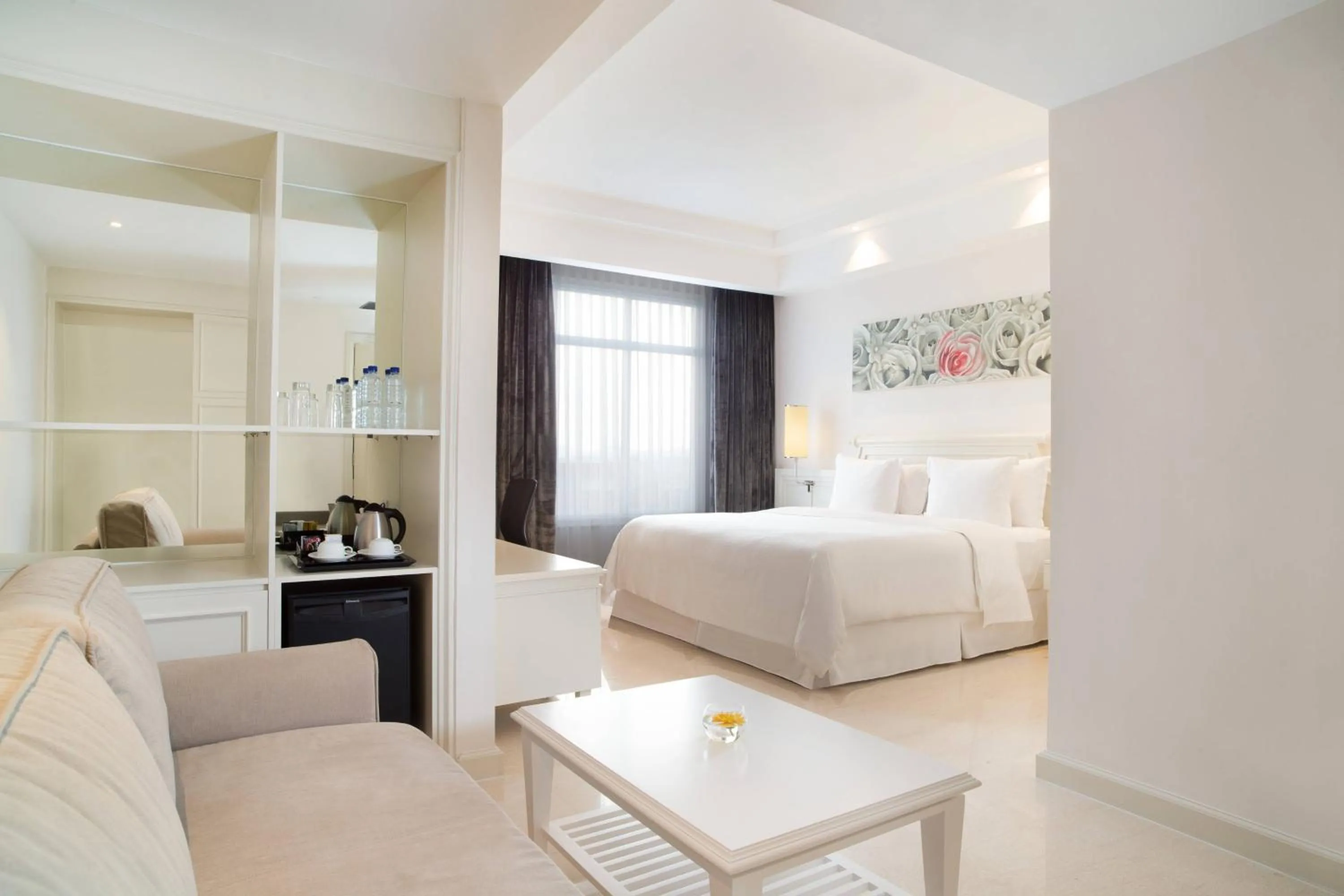 Living room, Bed in Four Points by Sheraton Bandung