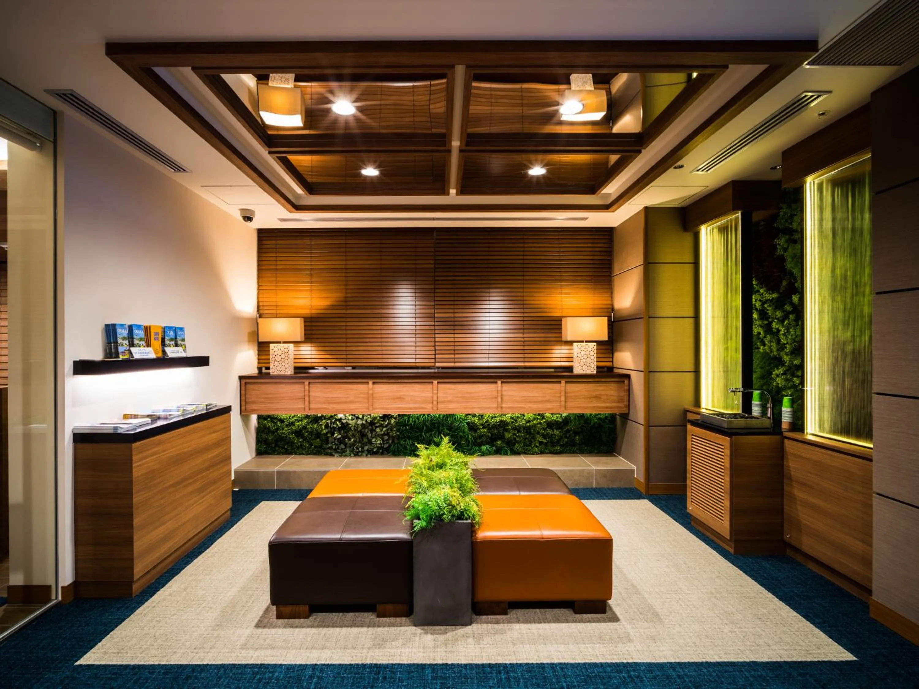 Lobby or reception, Bed in Super Hotel Premier Osaka Honmachi Ekimae Natural Hot Springs