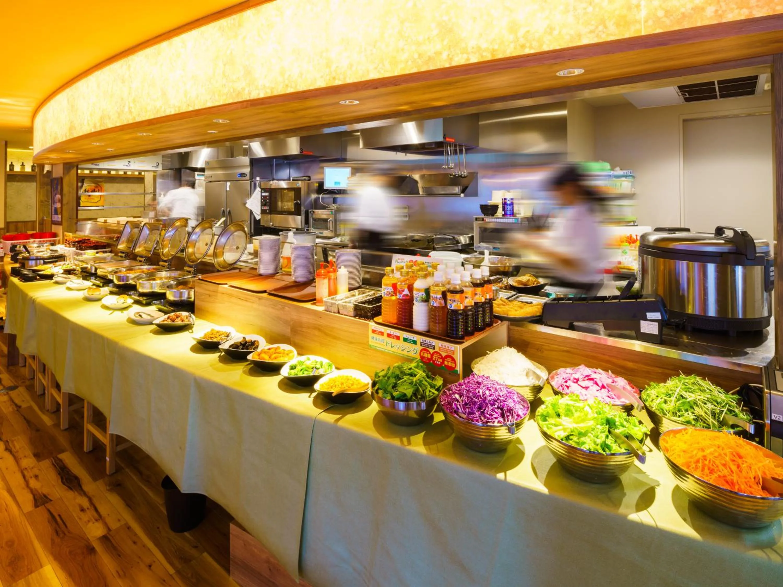 Restaurant/places to eat in Super Hotel Premier Osaka Honmachi Ekimae Natural Hot Springs