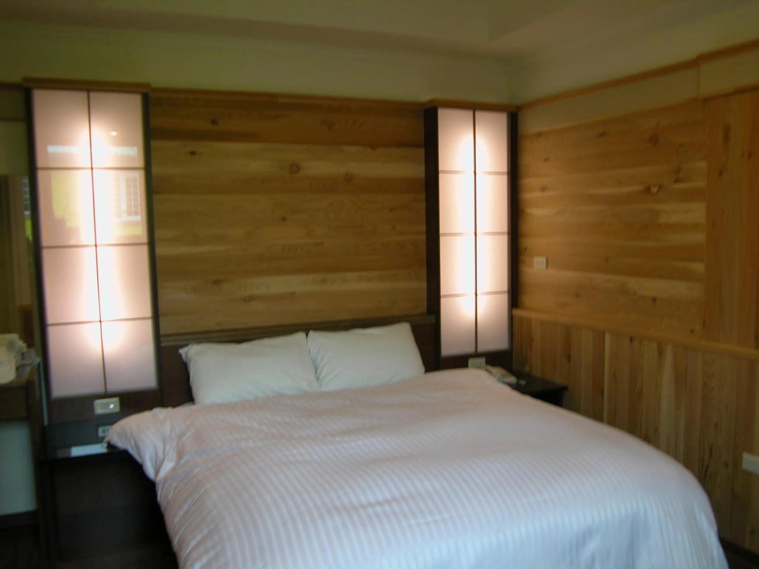 Bedroom, Bed in Dreamtown