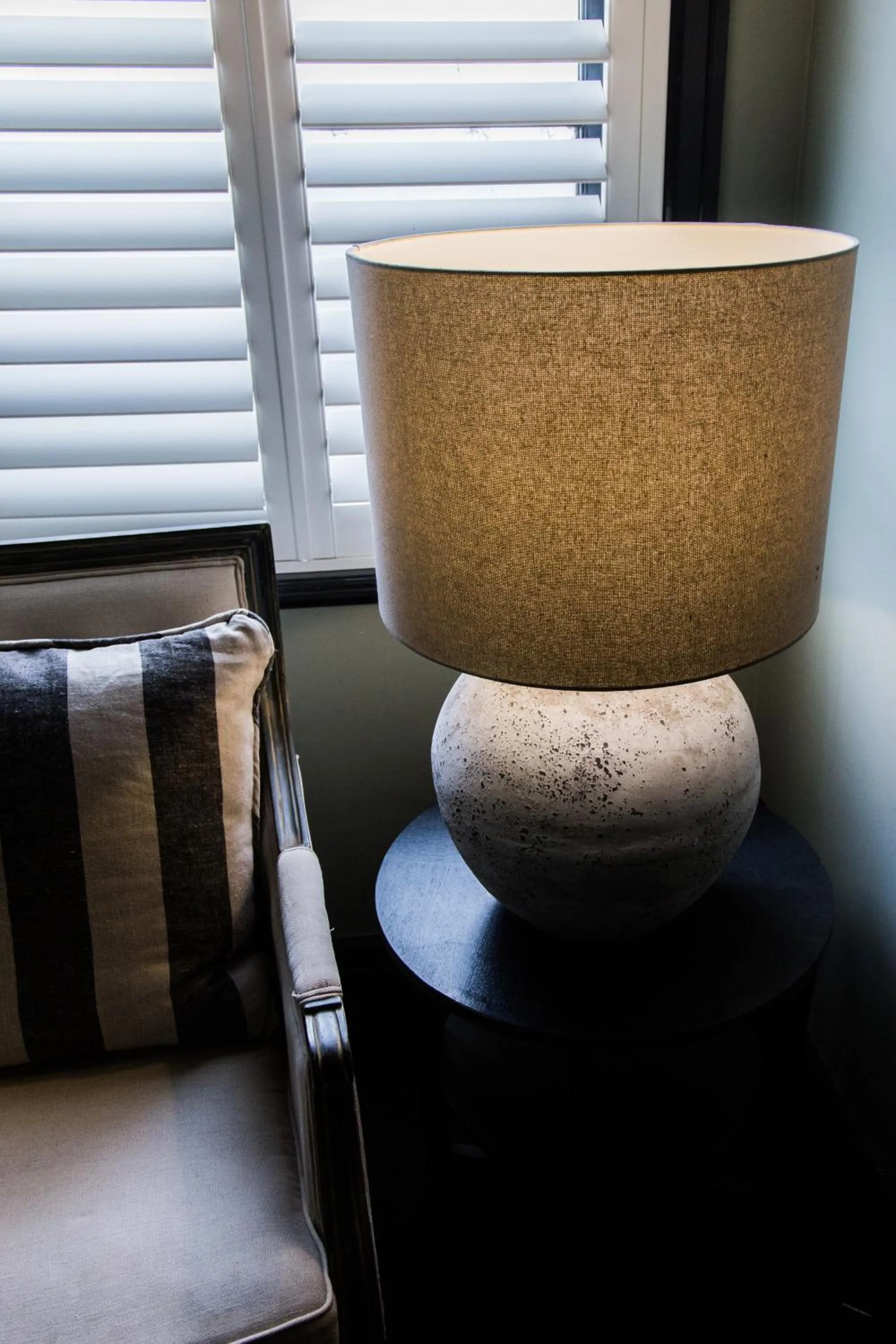 Seating area in Hotel Canobolas