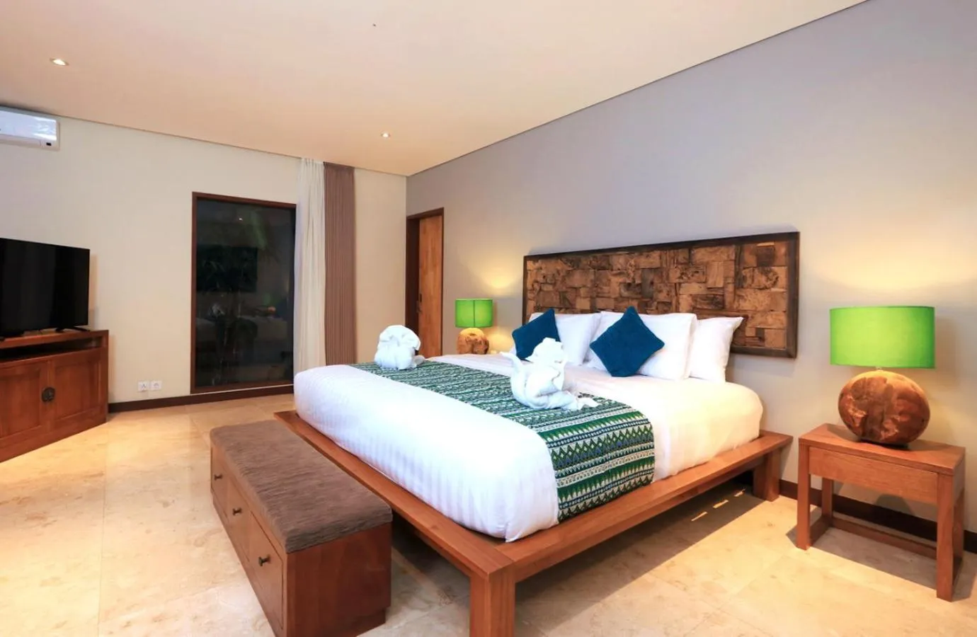 Bedroom, Bed in Desa Di Bali Villas