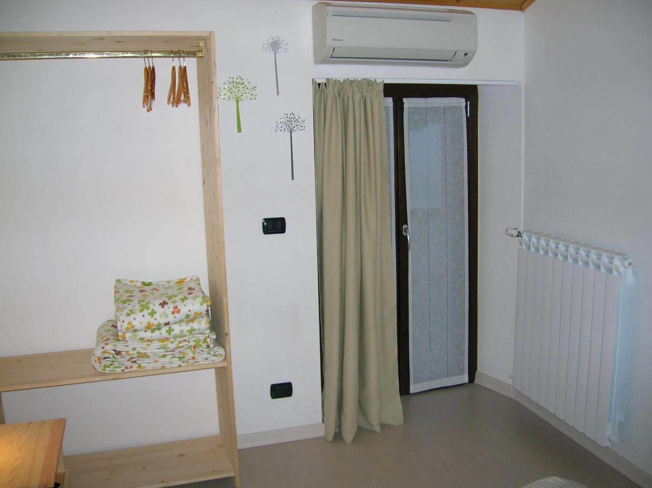 Decorative detail in B&B Al Carotin