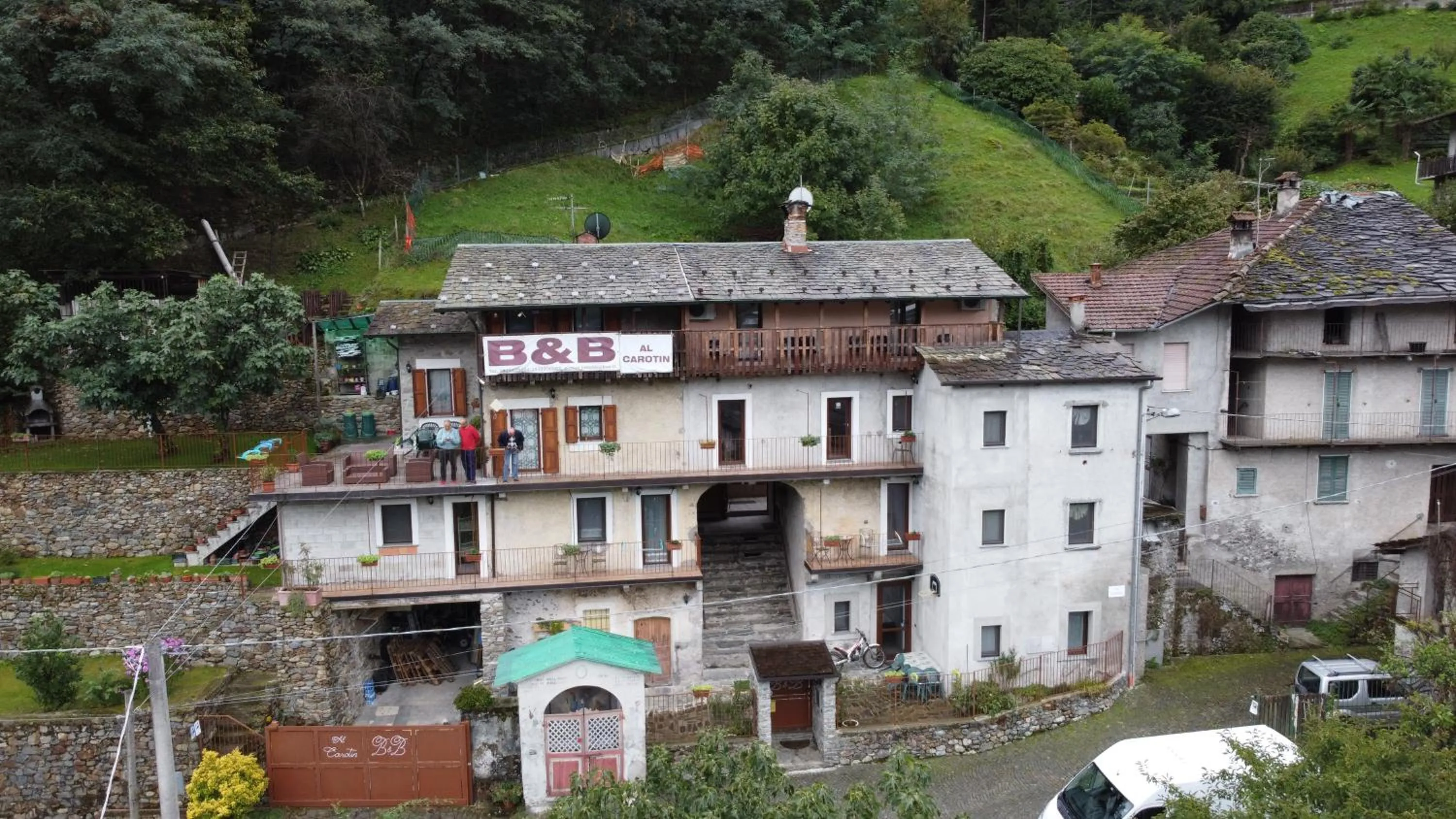 Other in B&B Al Carotin