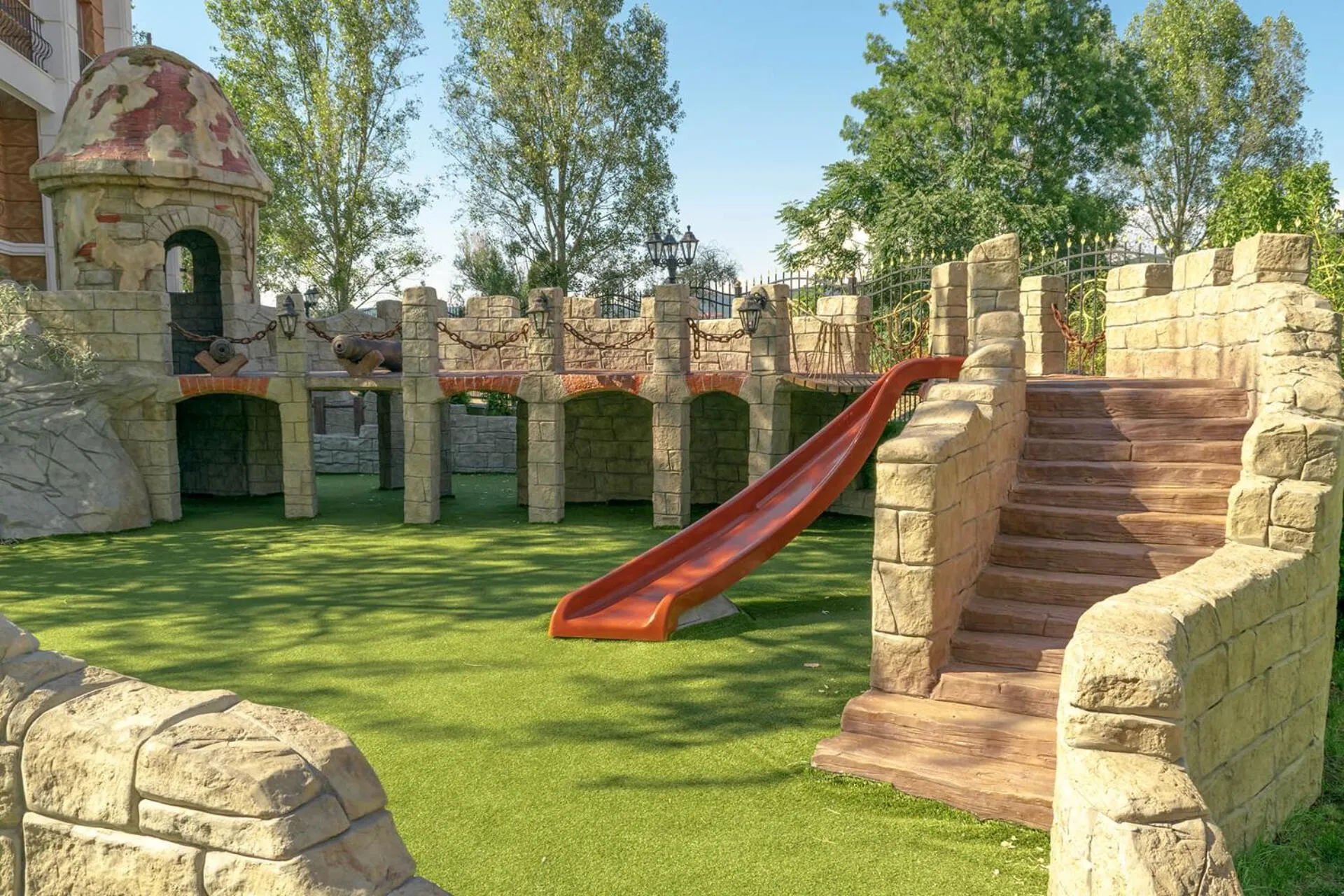 Harmony Suites - Dream Island