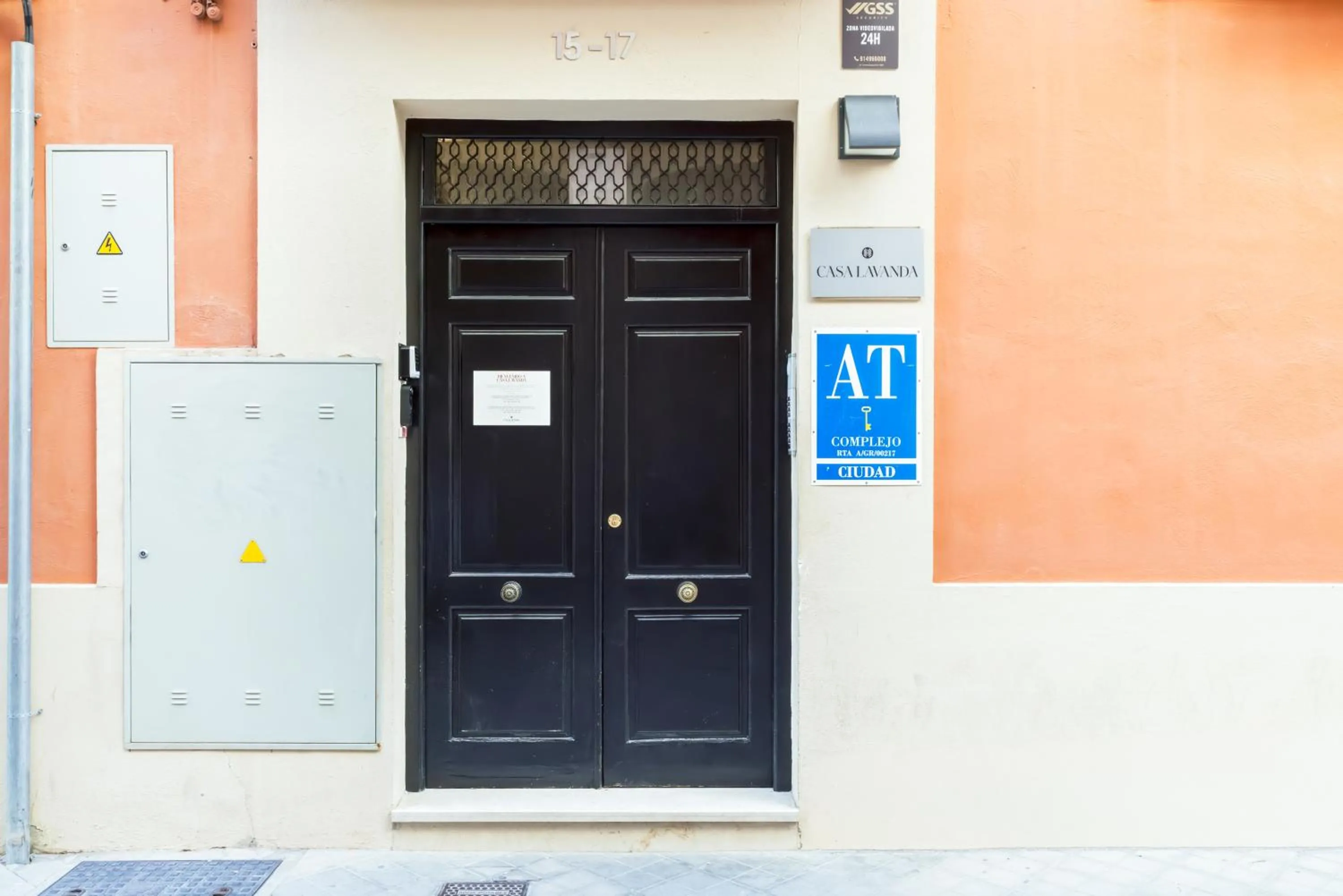 Property building in Casa Lavanda