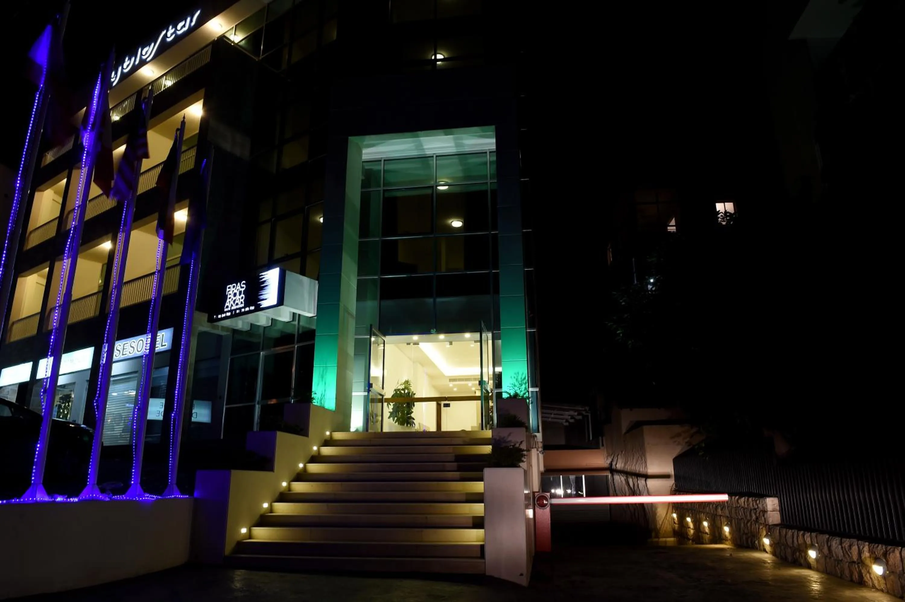 Facade/entrance in Byblostar Hotel