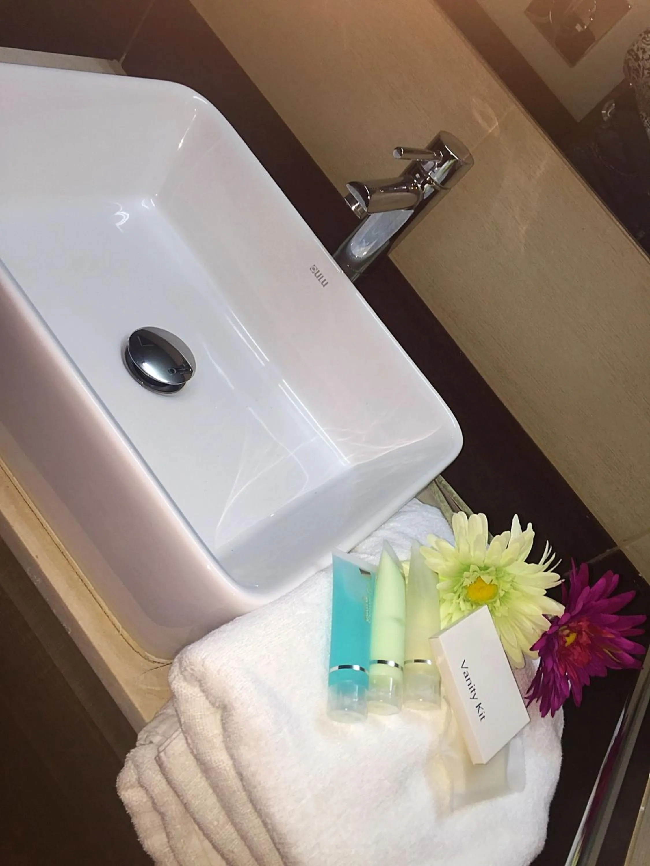 Bathroom in Byblostar Hotel