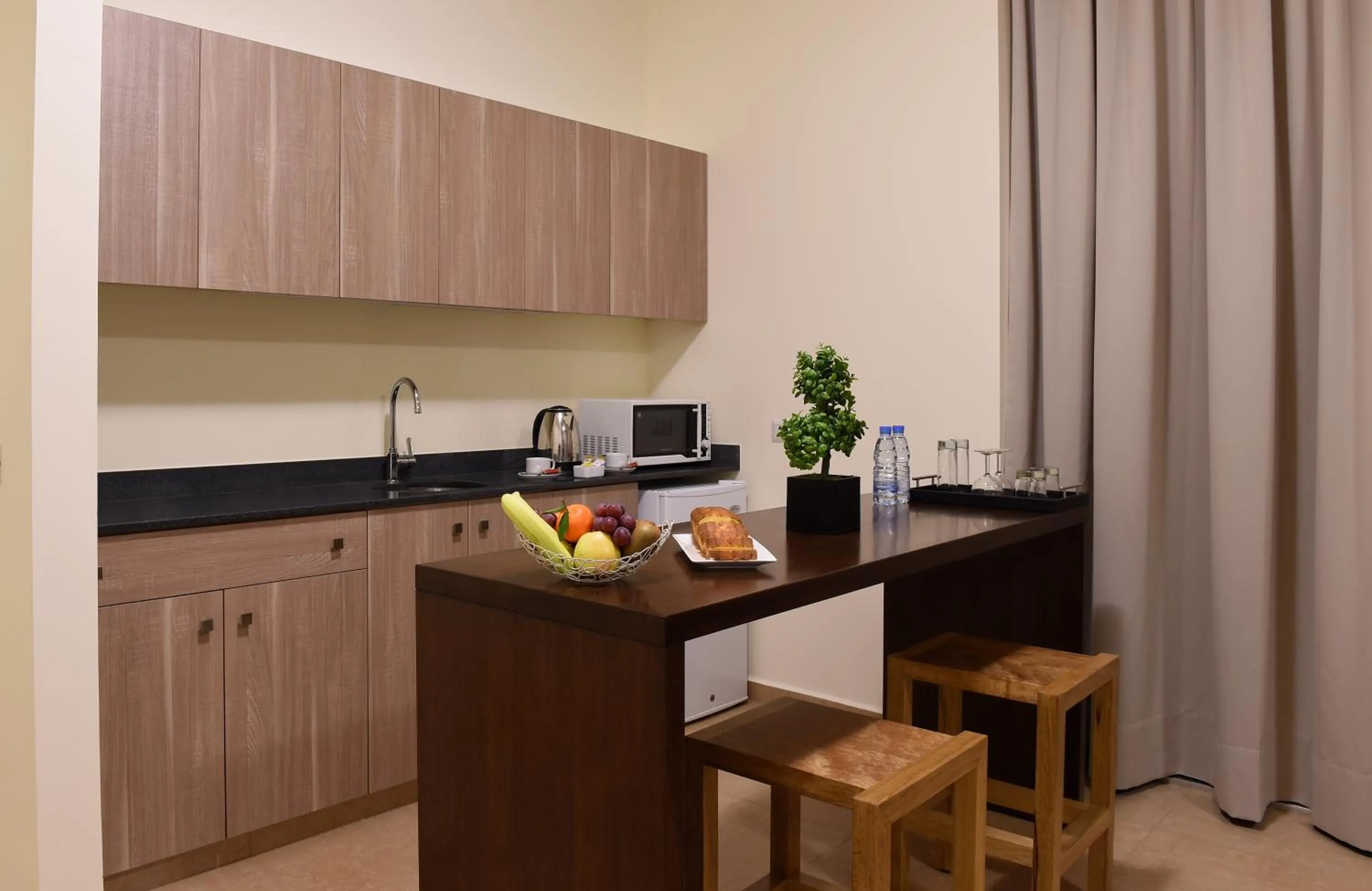 Kitchen or kitchenette in Byblostar Hotel