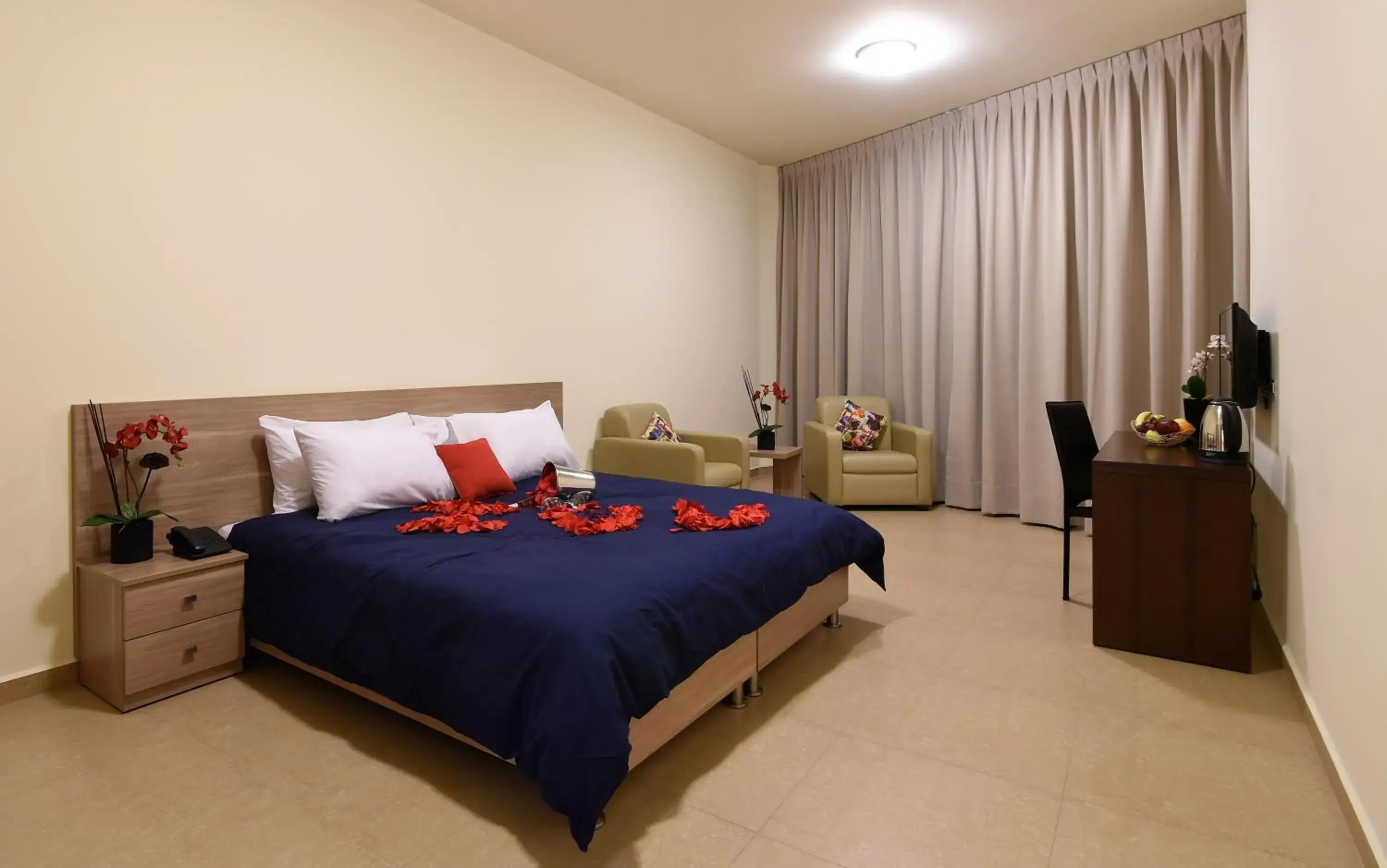 Junior Suite - single occupancy in Byblostar Hotel Junior Suite - single occupancy in Byblostar Hotel