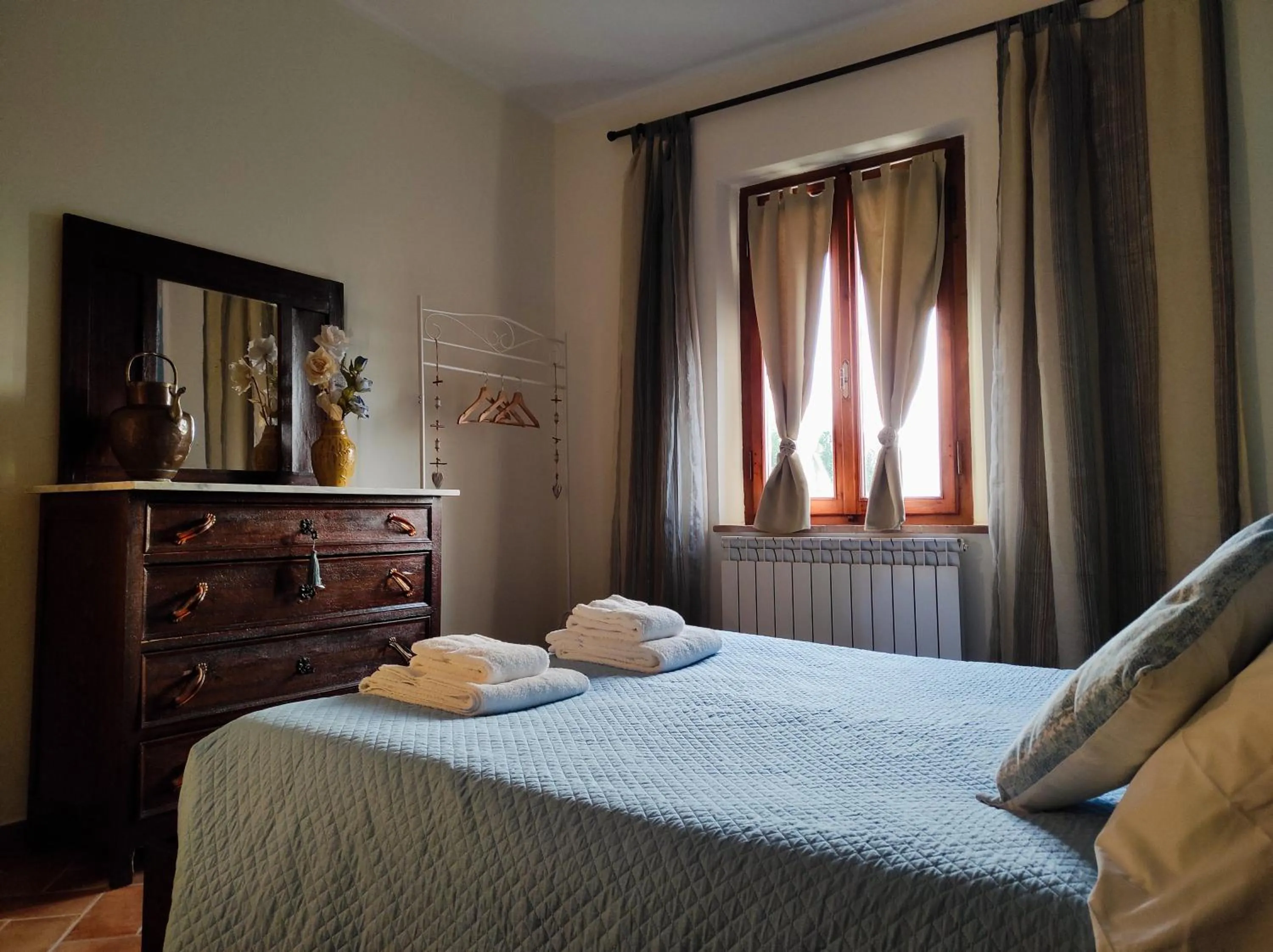 Bedroom, Bed in La Casa Tra Gli Ulivi