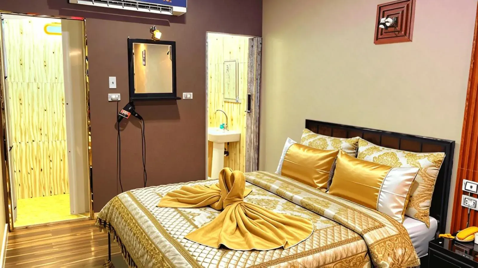 Deluxe Double Room in Horus Guest House Pyramids View Deluxe Double Room in Horus Guest House Pyramids View