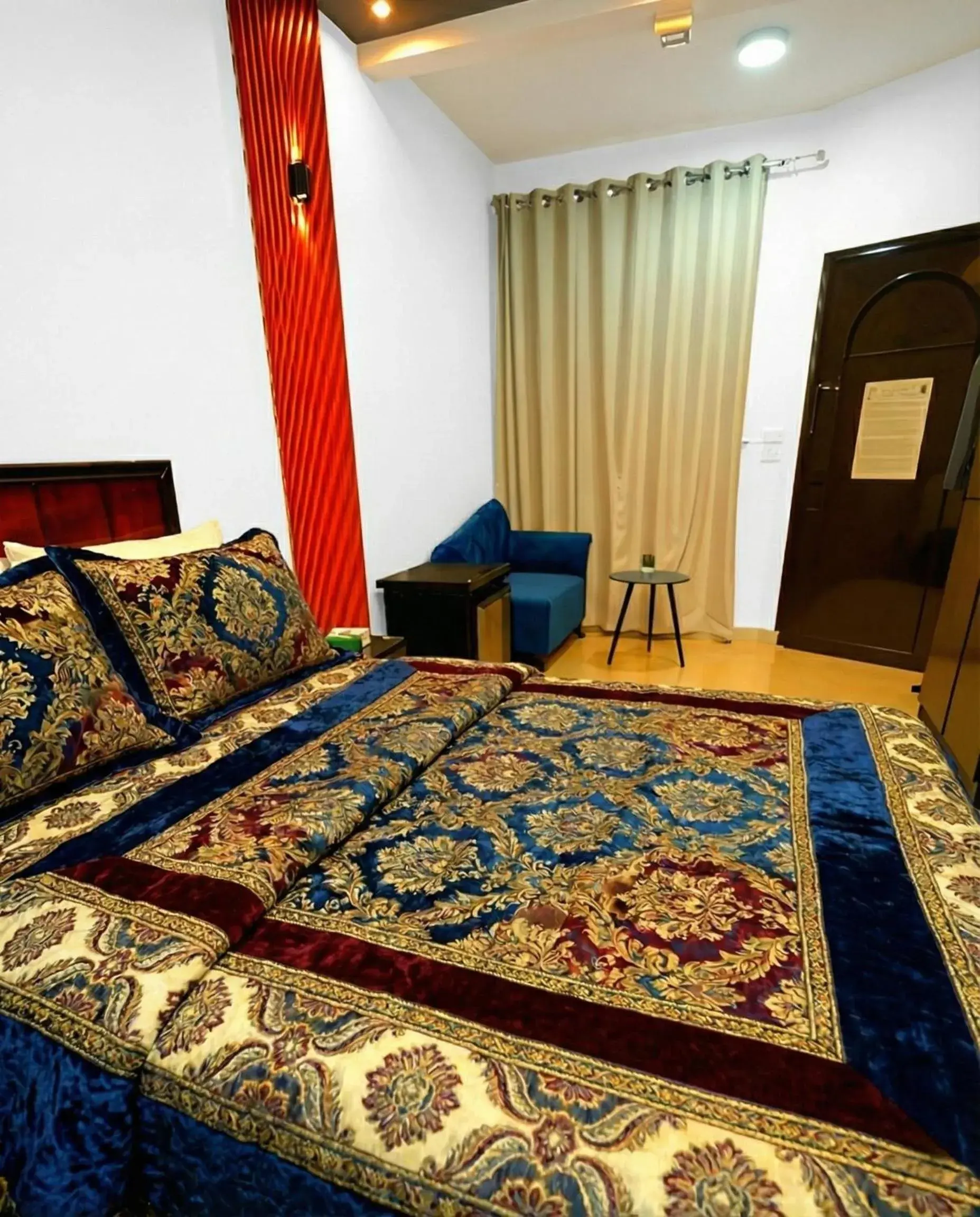 Deluxe Queen Room with Pyramids View in Horus Guest House Pyramids View Deluxe Queen Room with Pyramids View in Horus Guest House Pyramids View