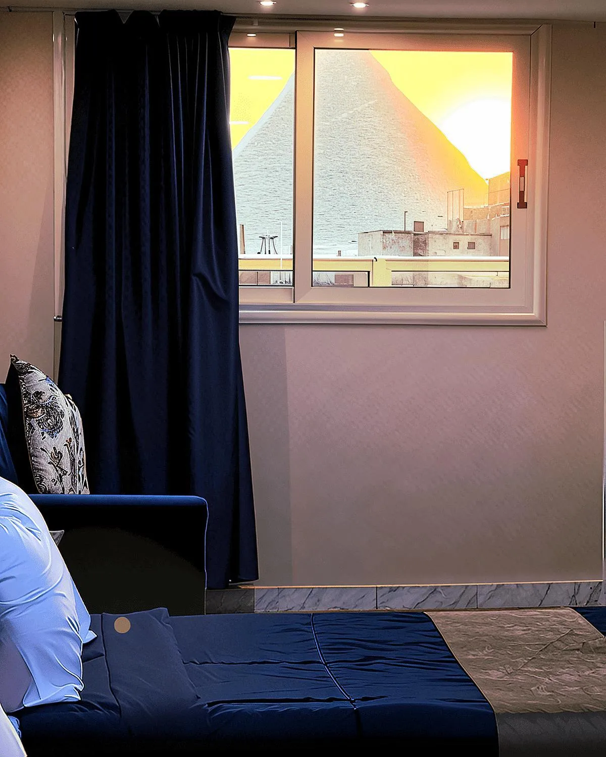 Bed in Horus Guest House Pyramids View