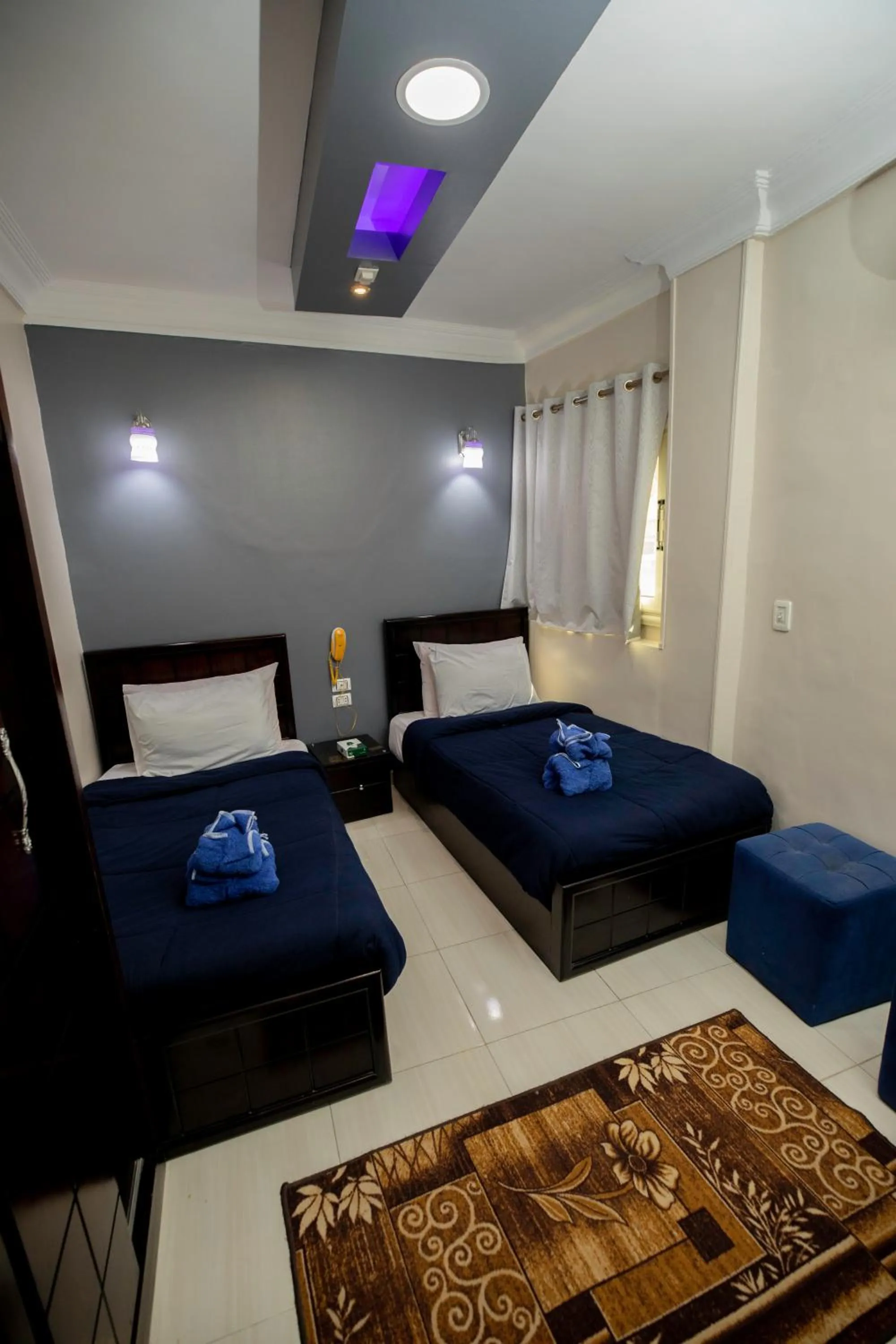 Bed in Horus Guest House Pyramids View