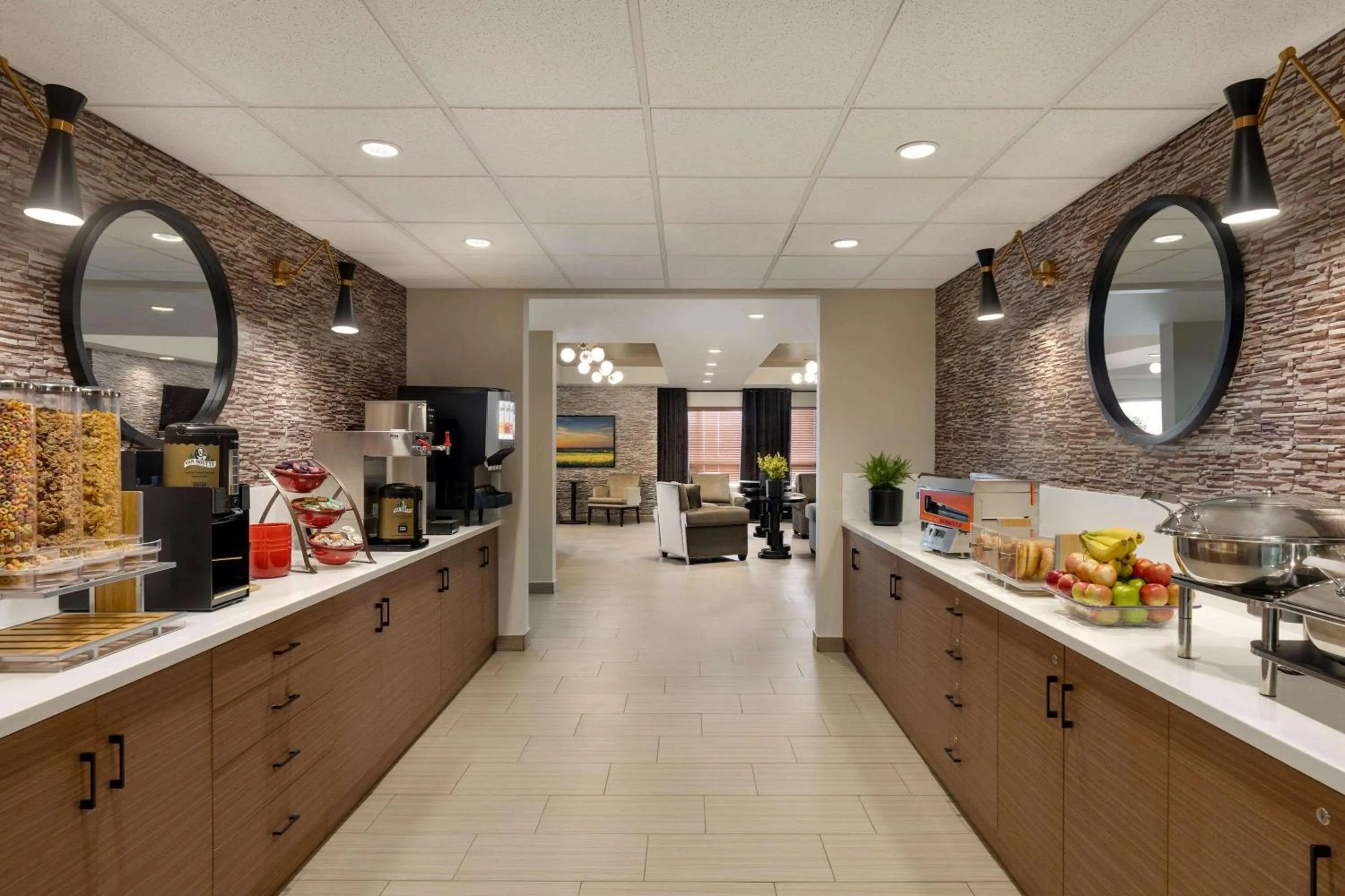 Restaurant/places to eat in Microtel Inn & Suites by Wyndham Bonnyville