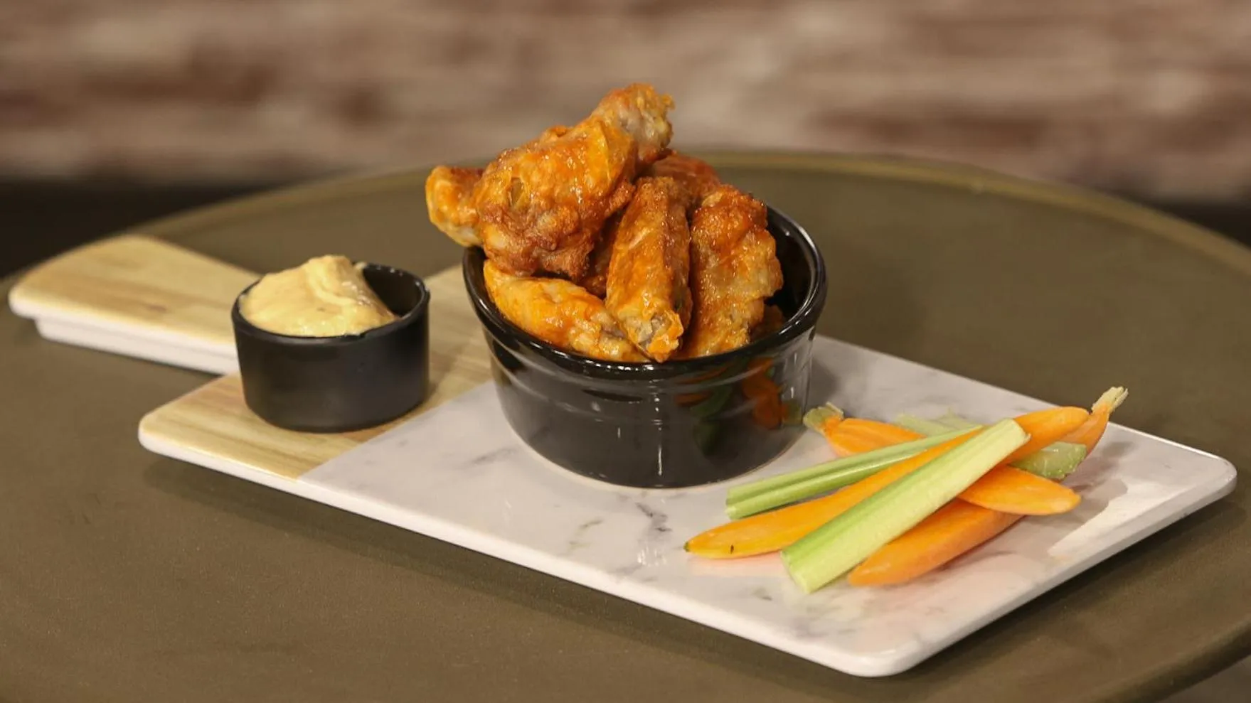 Lounge or bar in Microtel Inn & Suites by Wyndham Bonnyville