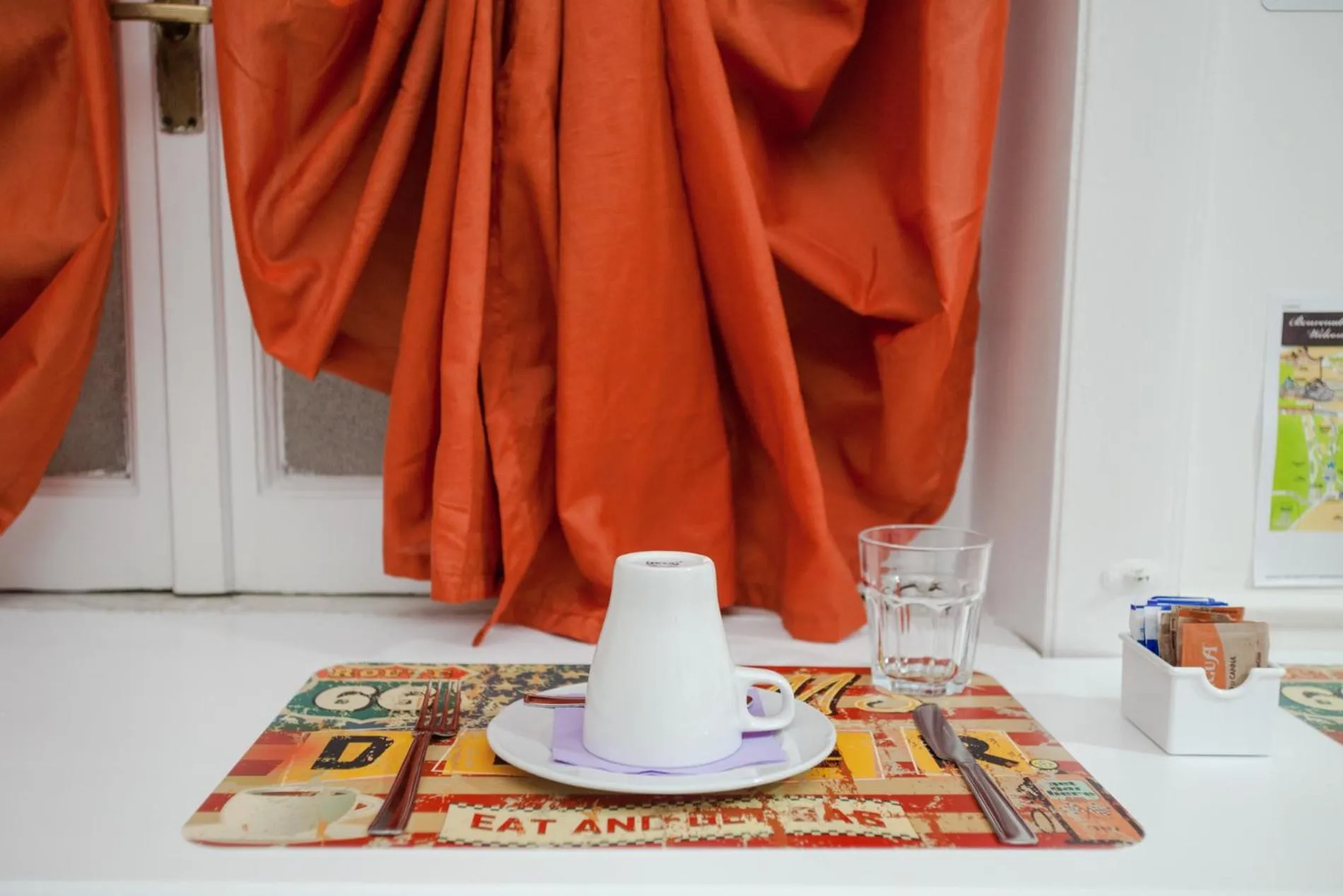 Communal lounge/ TV room in Re di Luna B&B