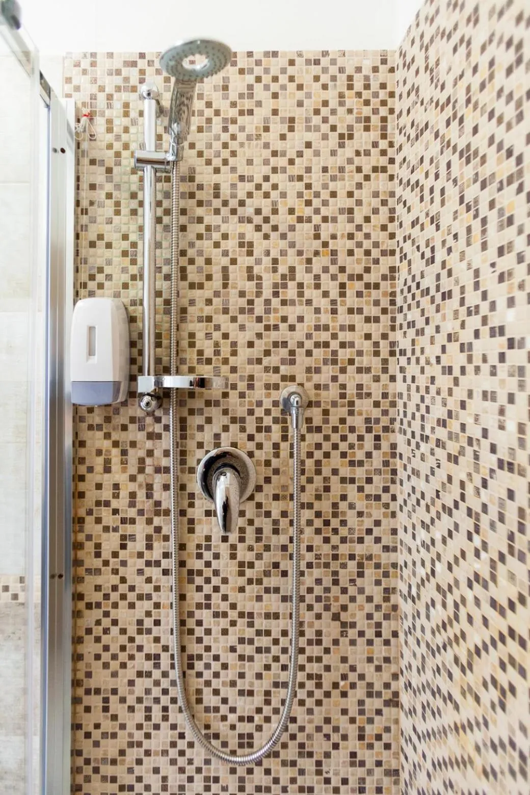 Shower in Re di Luna B&B