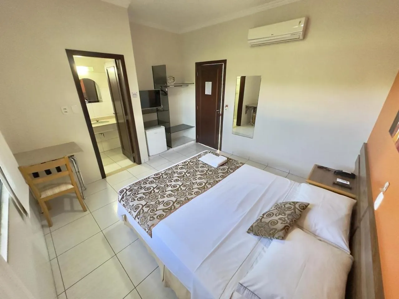 Bed in Hotel Pousada Real