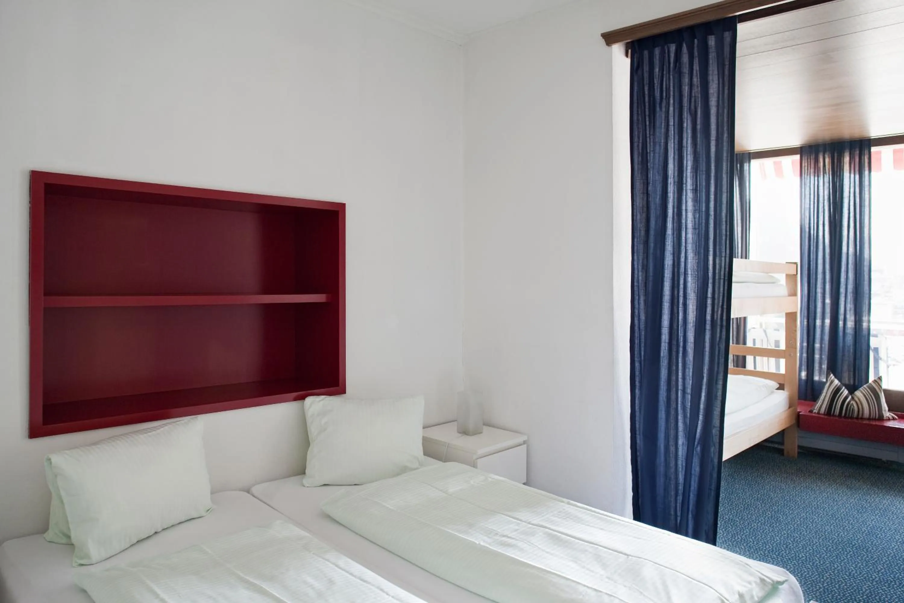 Bedroom, Bed in Hotel Montana by Mountain Hotels