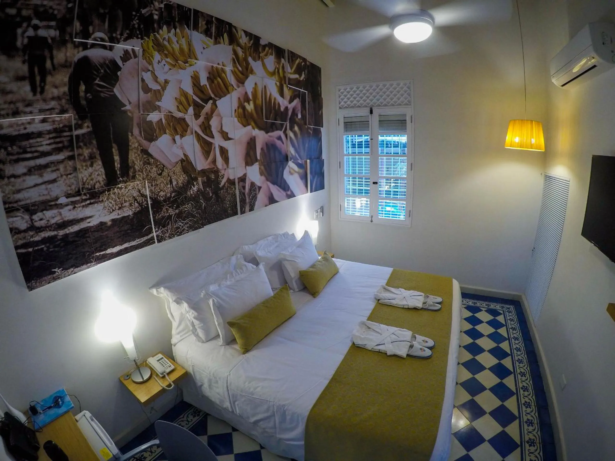 Bed in Placita Vieja Hotel Boutique Spa