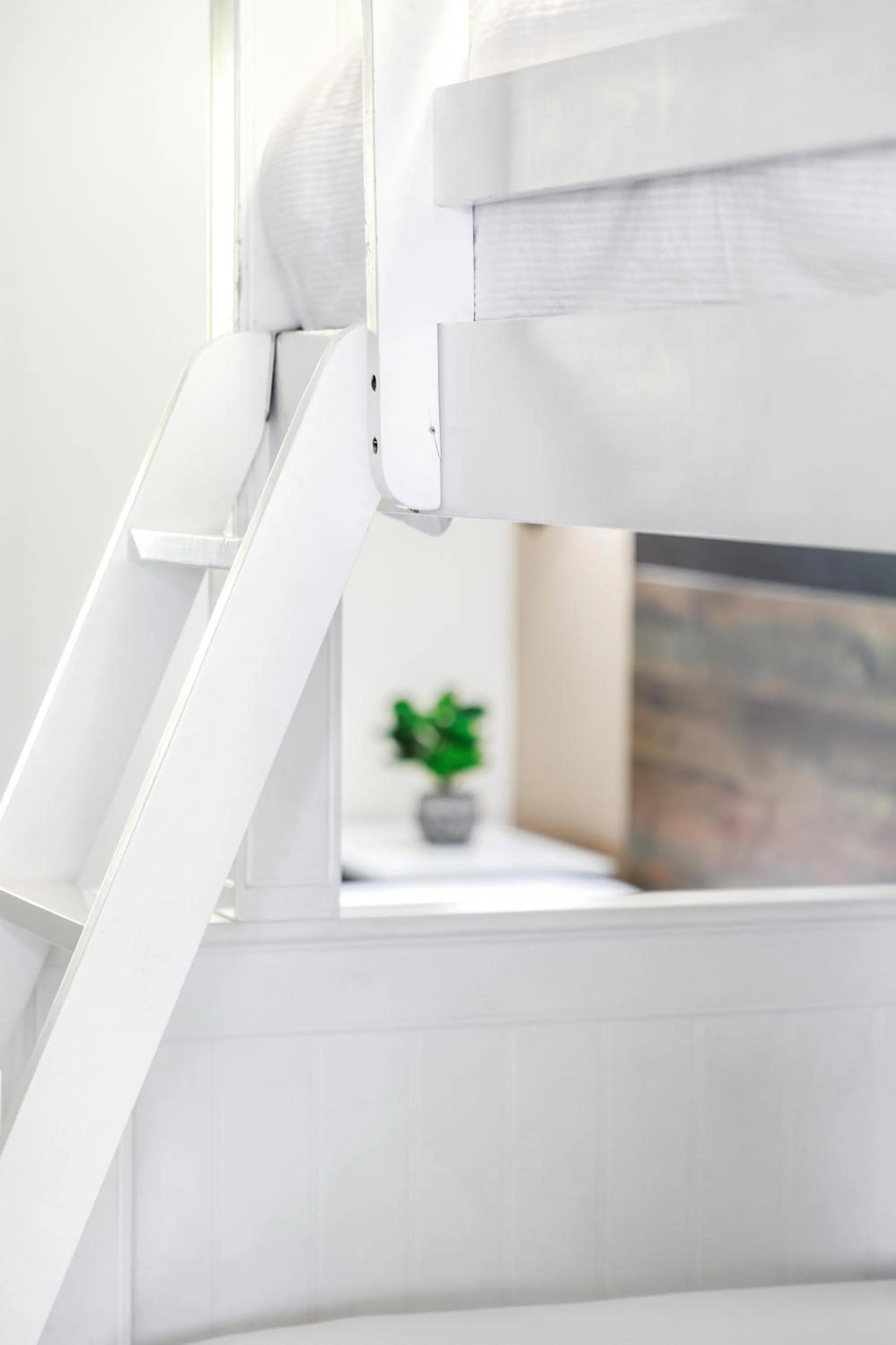 Decorative detail in Inn At Mount Shasta