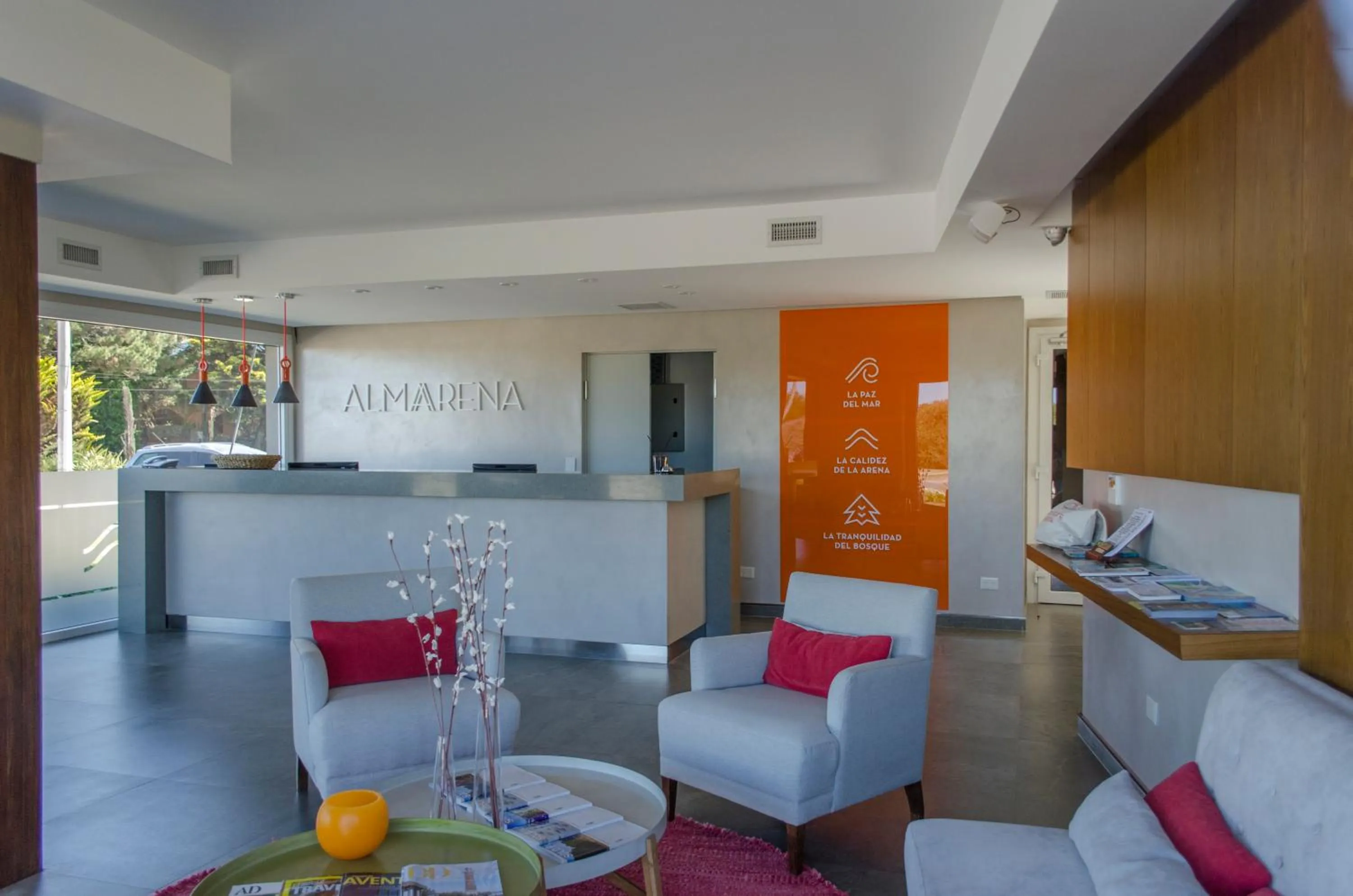 Lobby or reception in Almarena Apart & Hotel Boutique