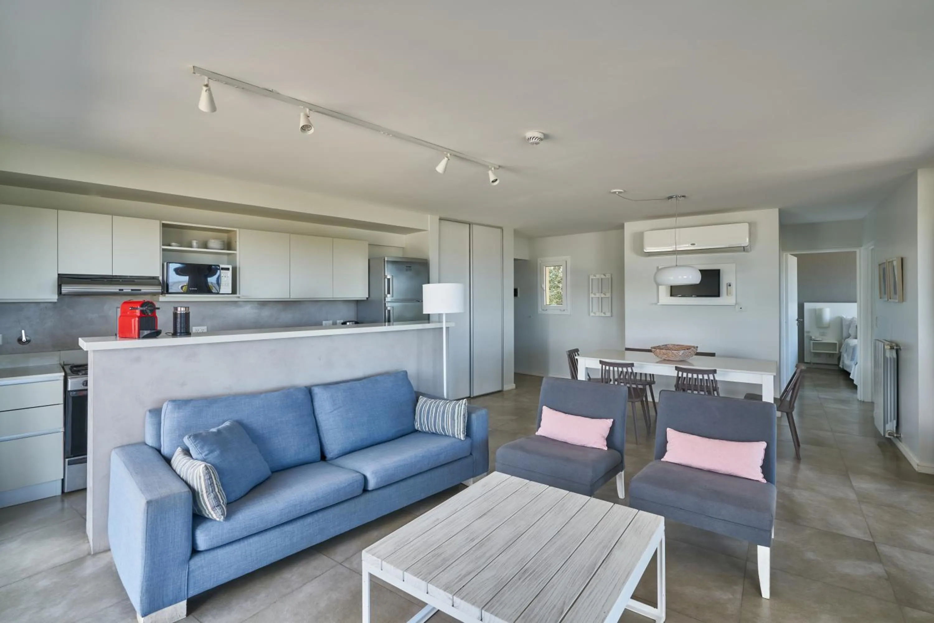 Kitchen or kitchenette in Almarena Apart & Hotel Boutique