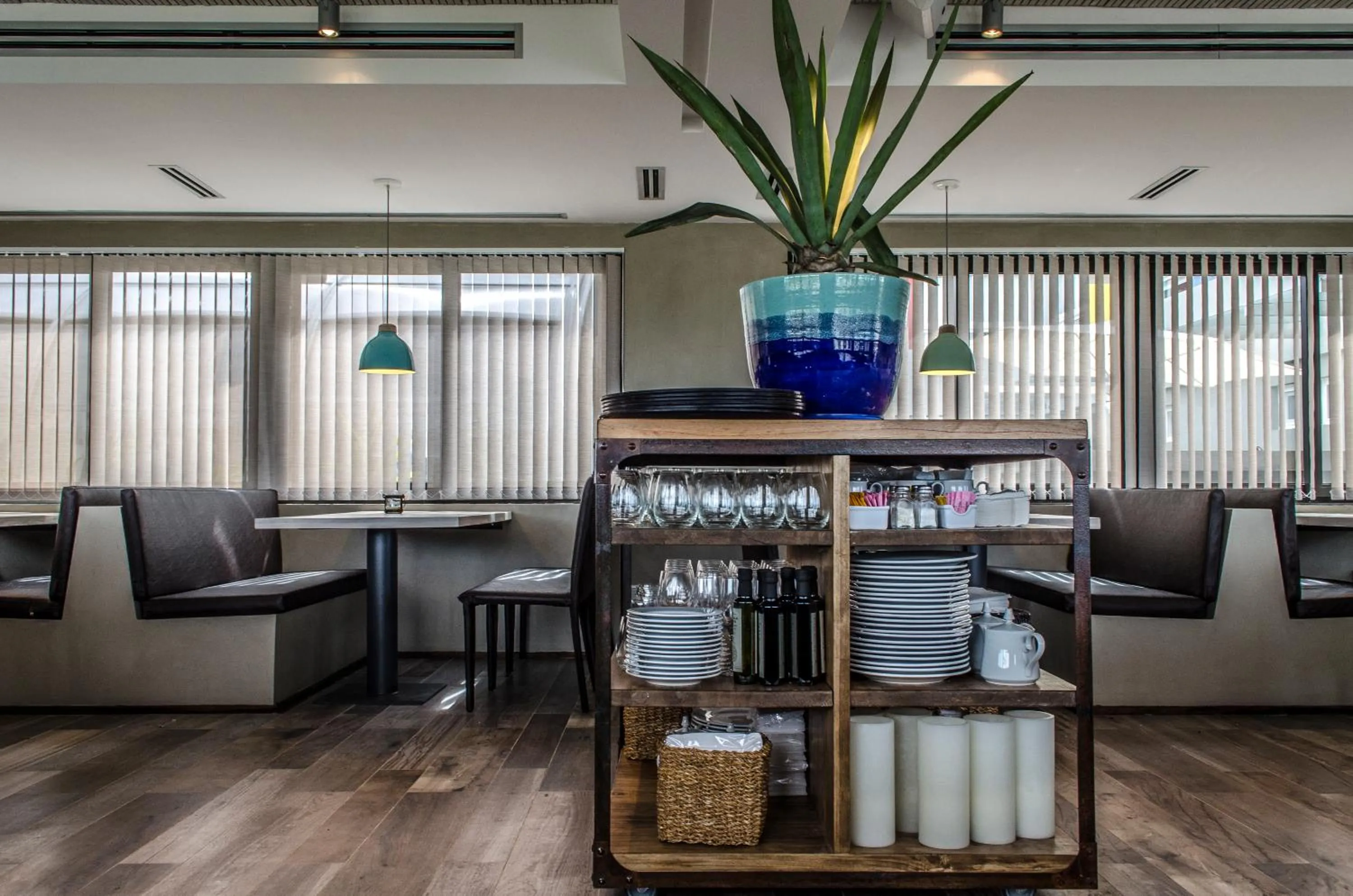 Restaurant/places to eat in Almarena Apart & Hotel Boutique