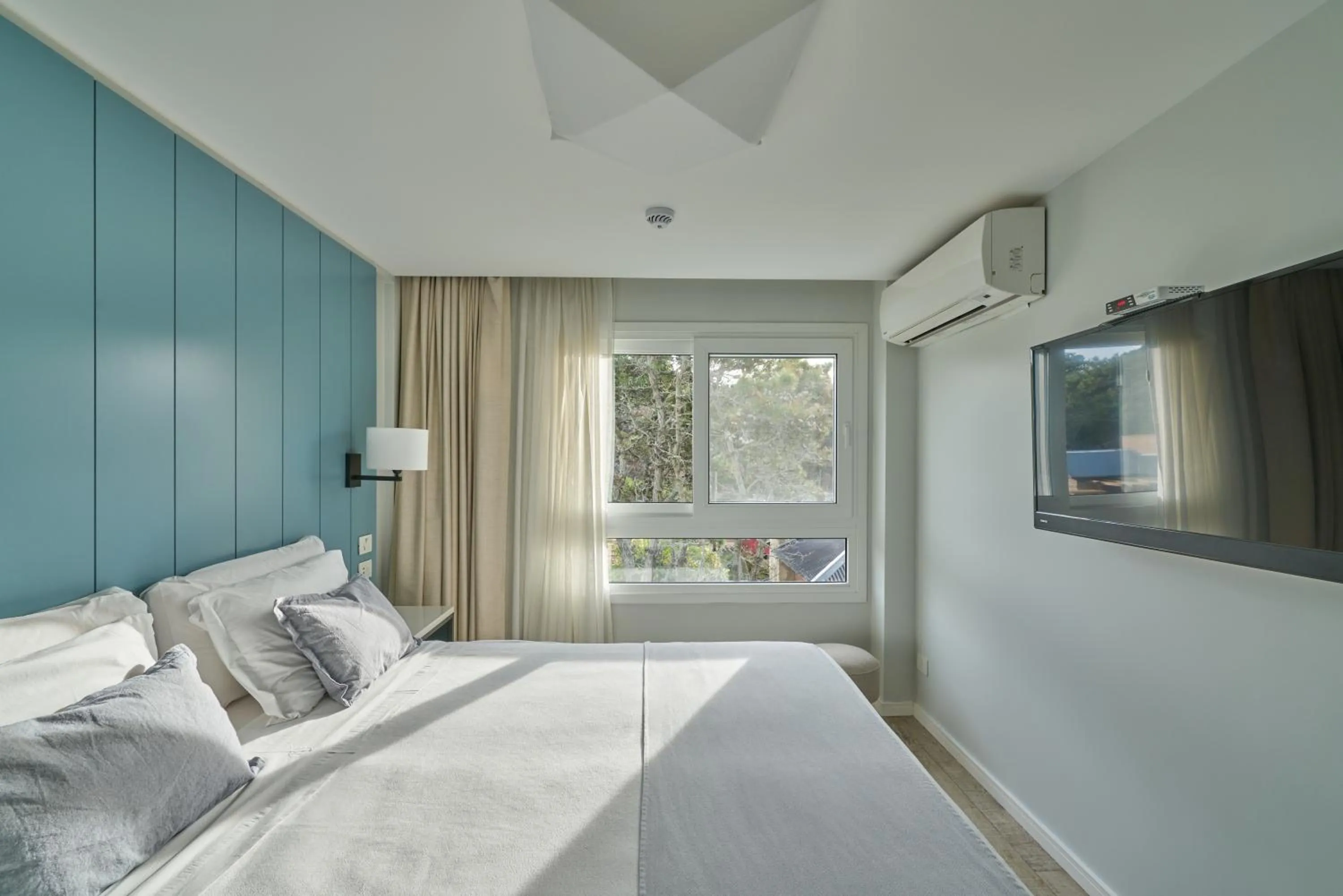 Bed in Almarena Apart & Hotel Boutique