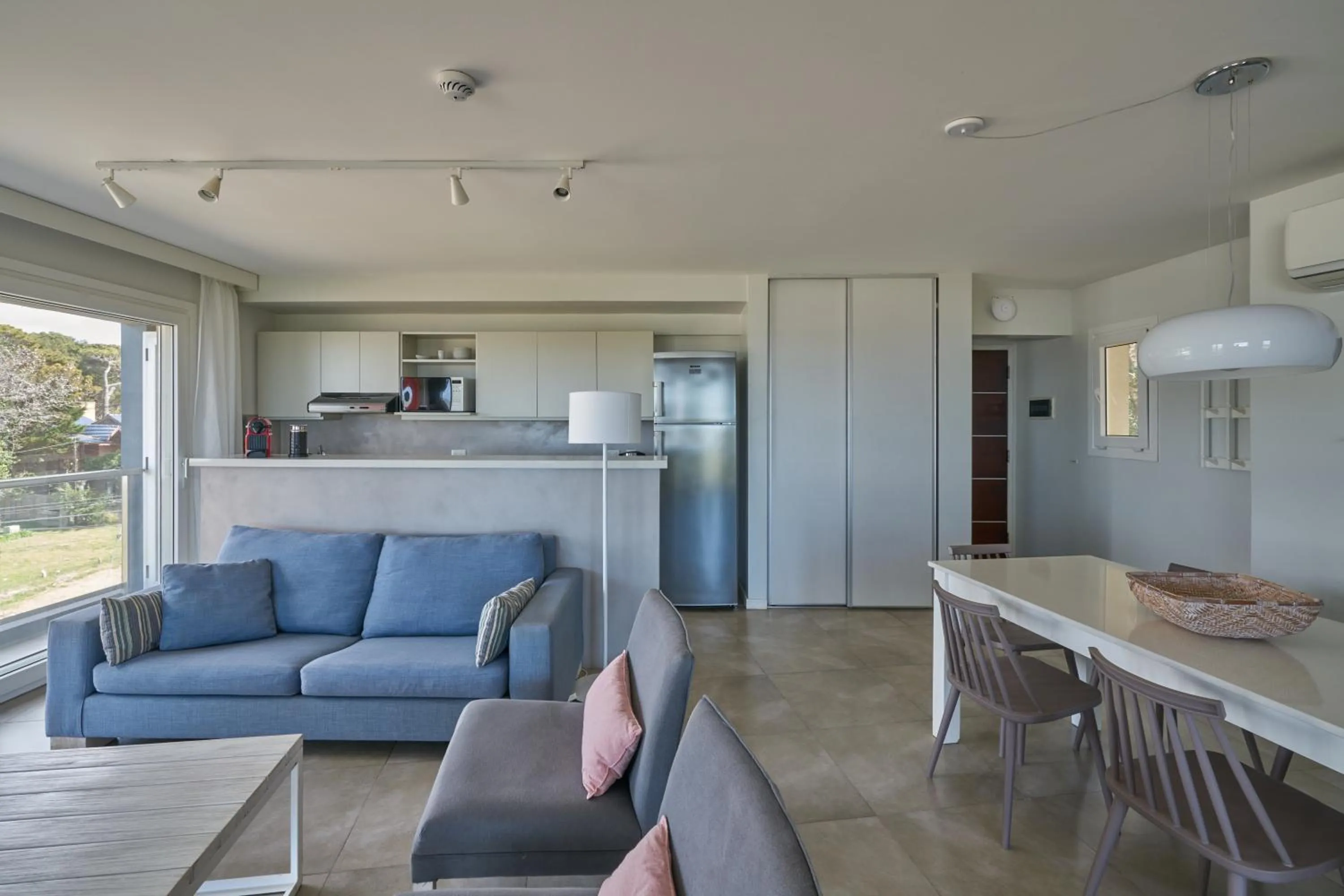 Kitchen or kitchenette in Almarena Apart & Hotel Boutique