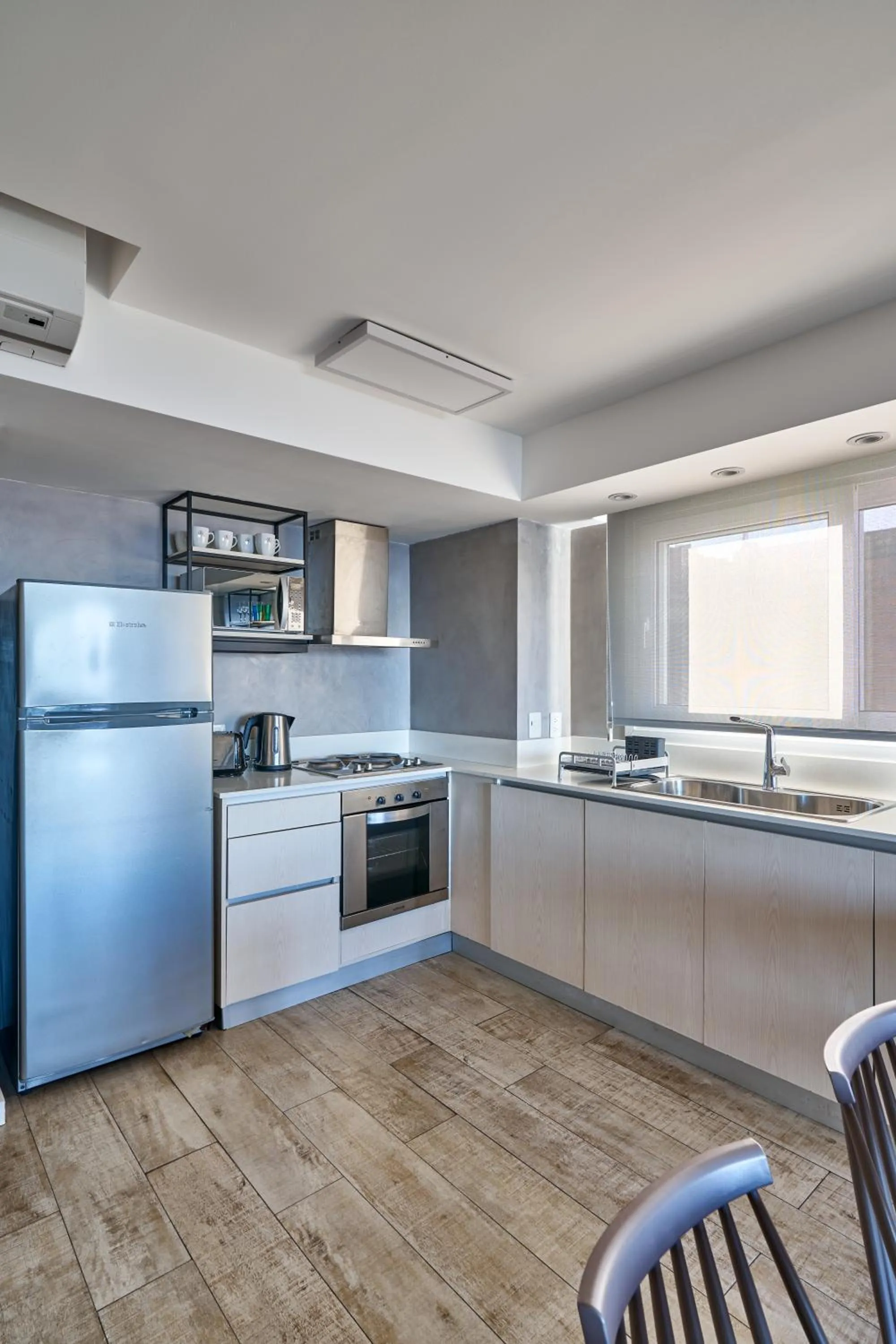 Kitchen or kitchenette in Almarena Apart & Hotel Boutique