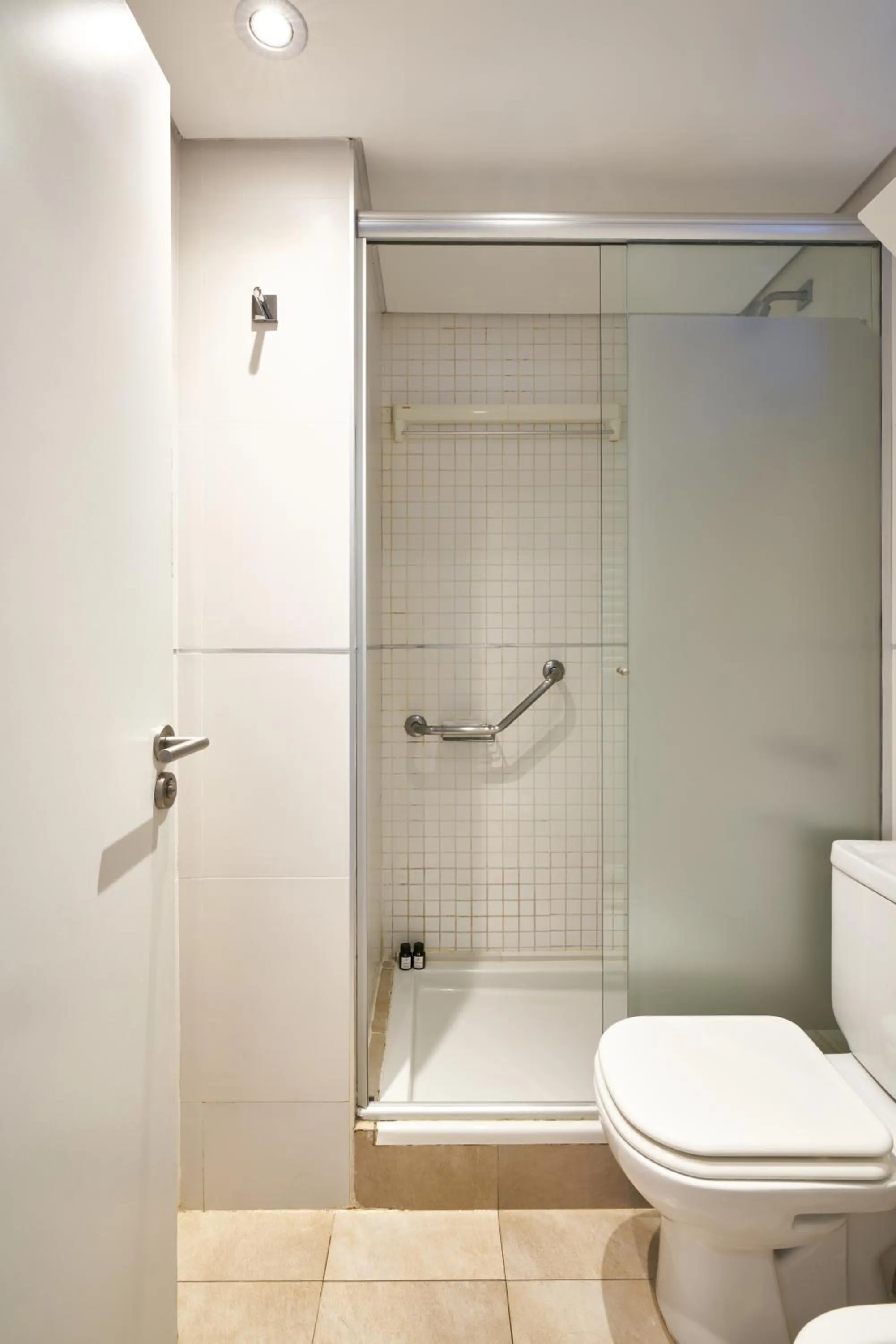 Shower in Almarena Apart & Hotel Boutique
