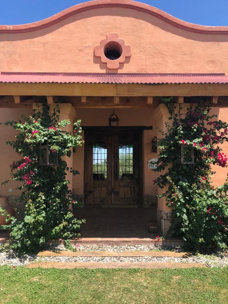 Facade/entrance in Posada Rural La Matilde