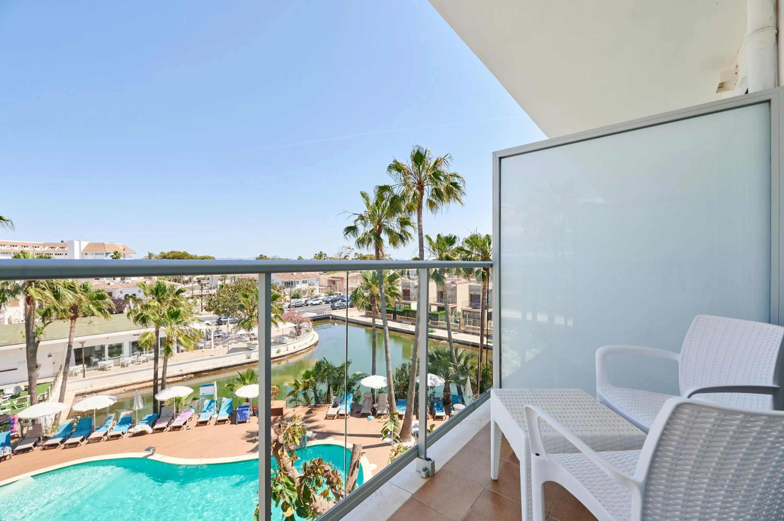 Balcony/Terrace in Alua Boccaccio