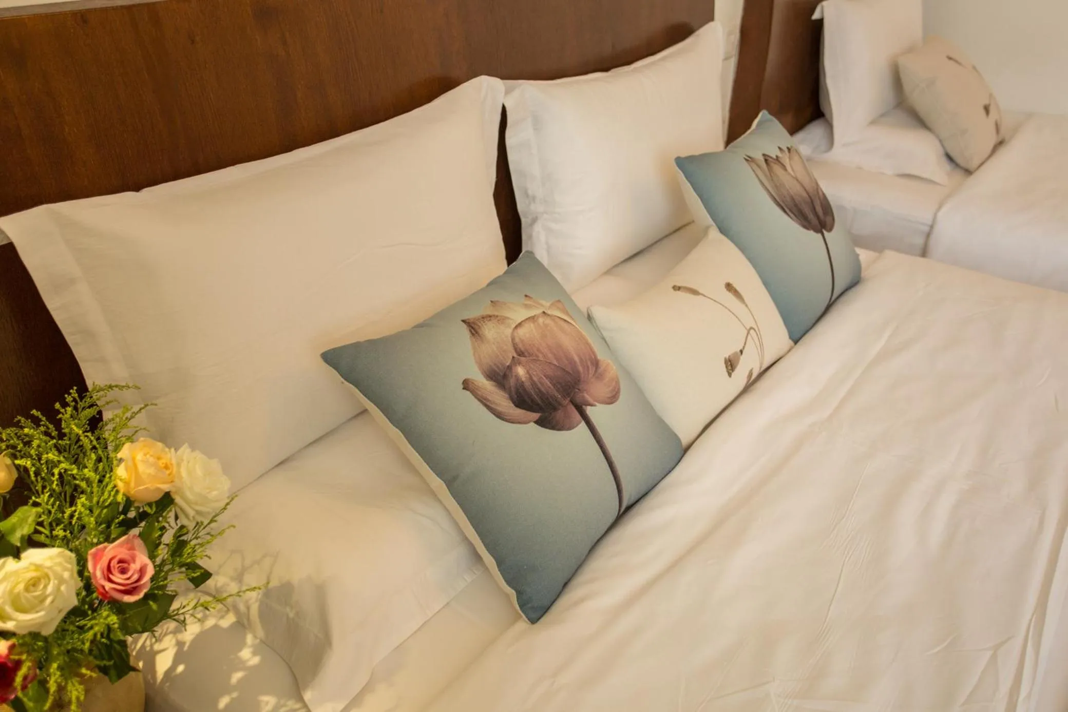 Other, Bed in Dali Yanyuan Mountain Retreat