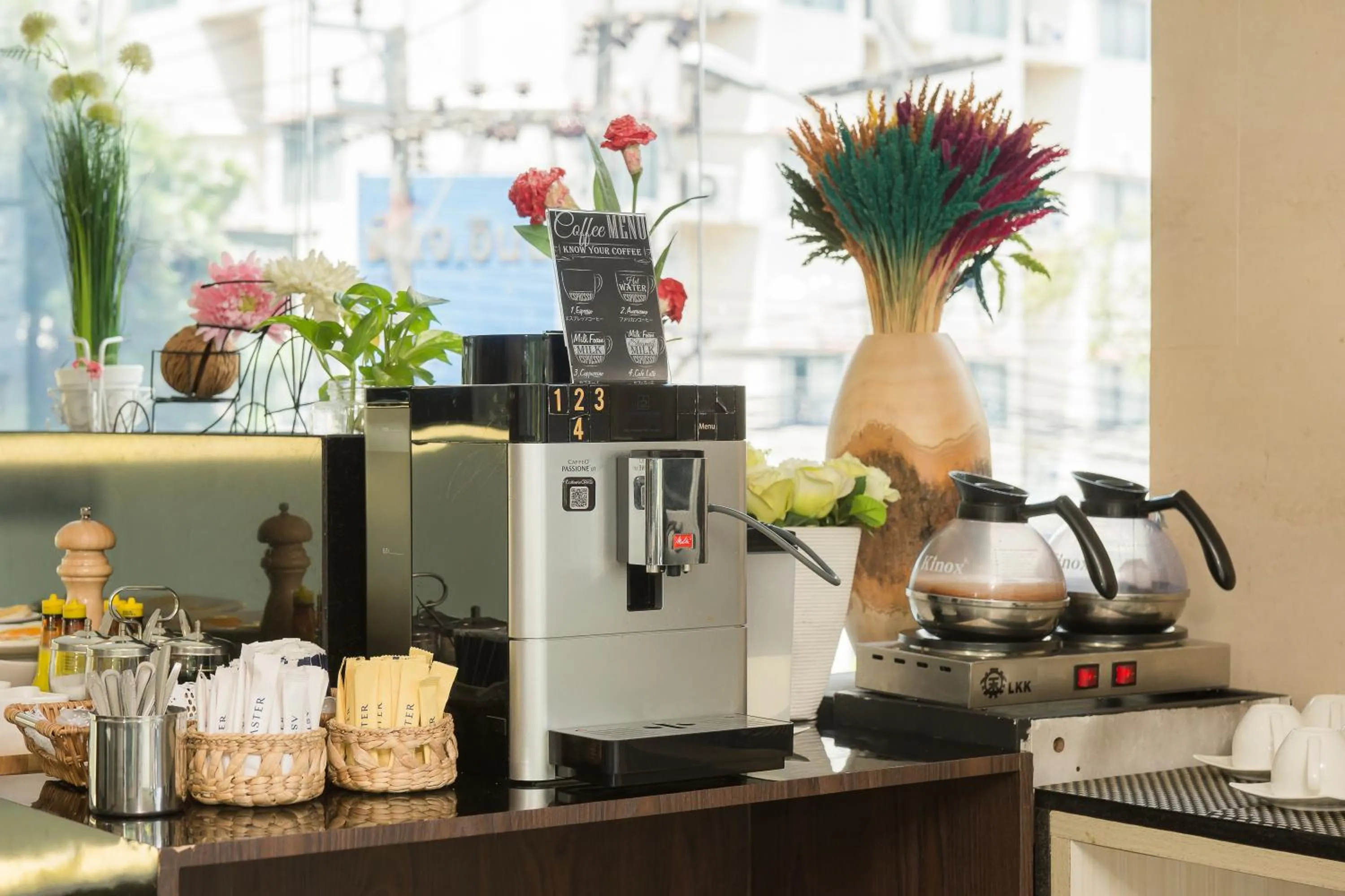 Coffee/tea facilities in Aster Hotel and Residence by At Mind