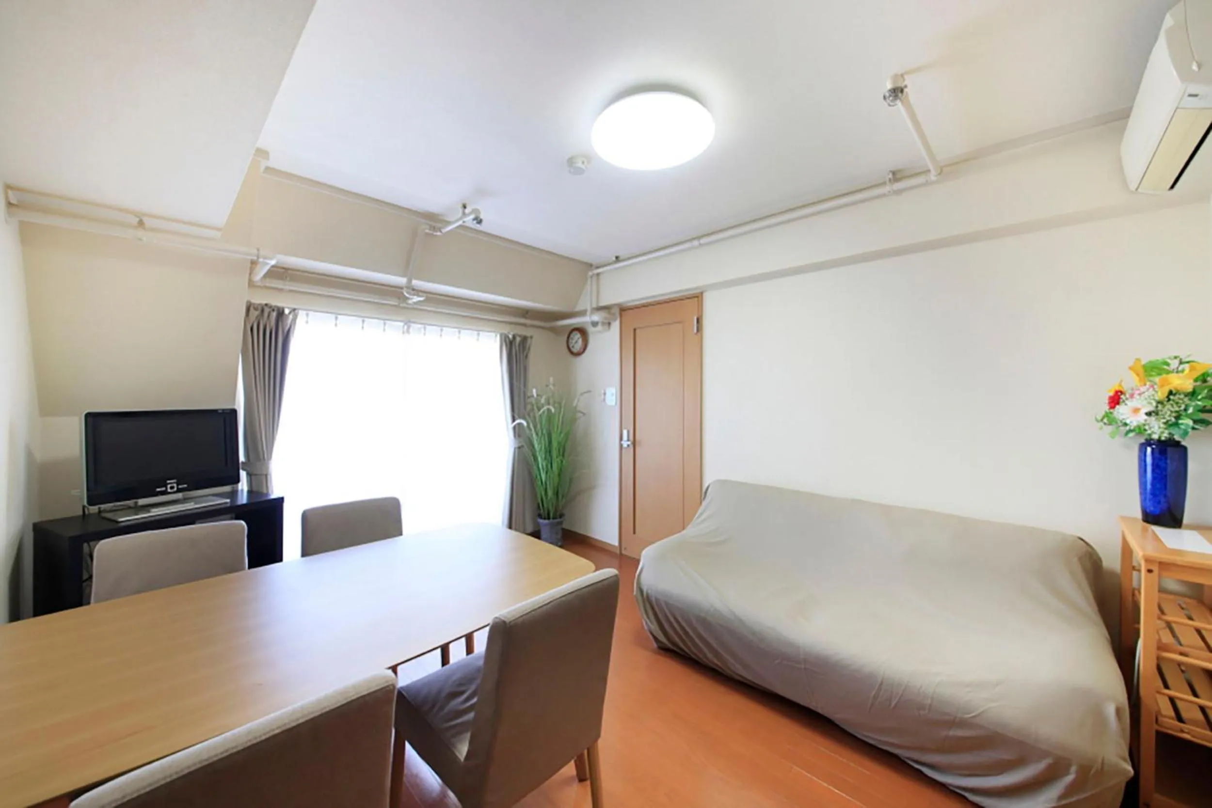 Living room in Shinjuku Urban Hotel