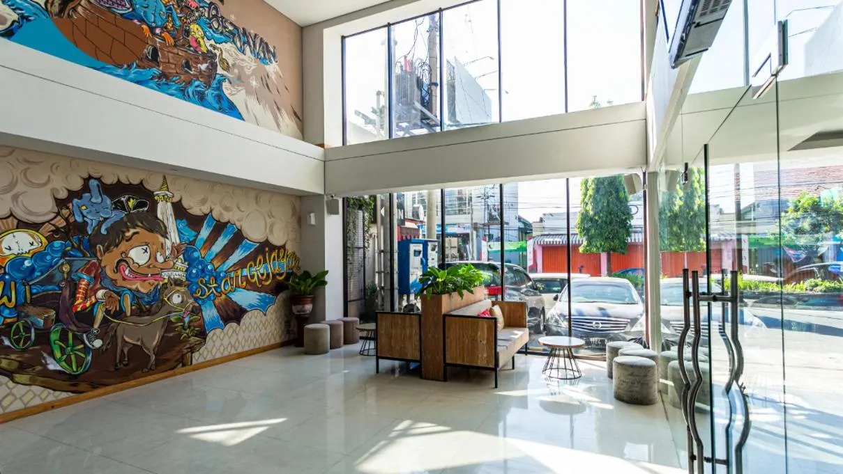 Lobby or reception in Yellow Star Gejayan Hotel