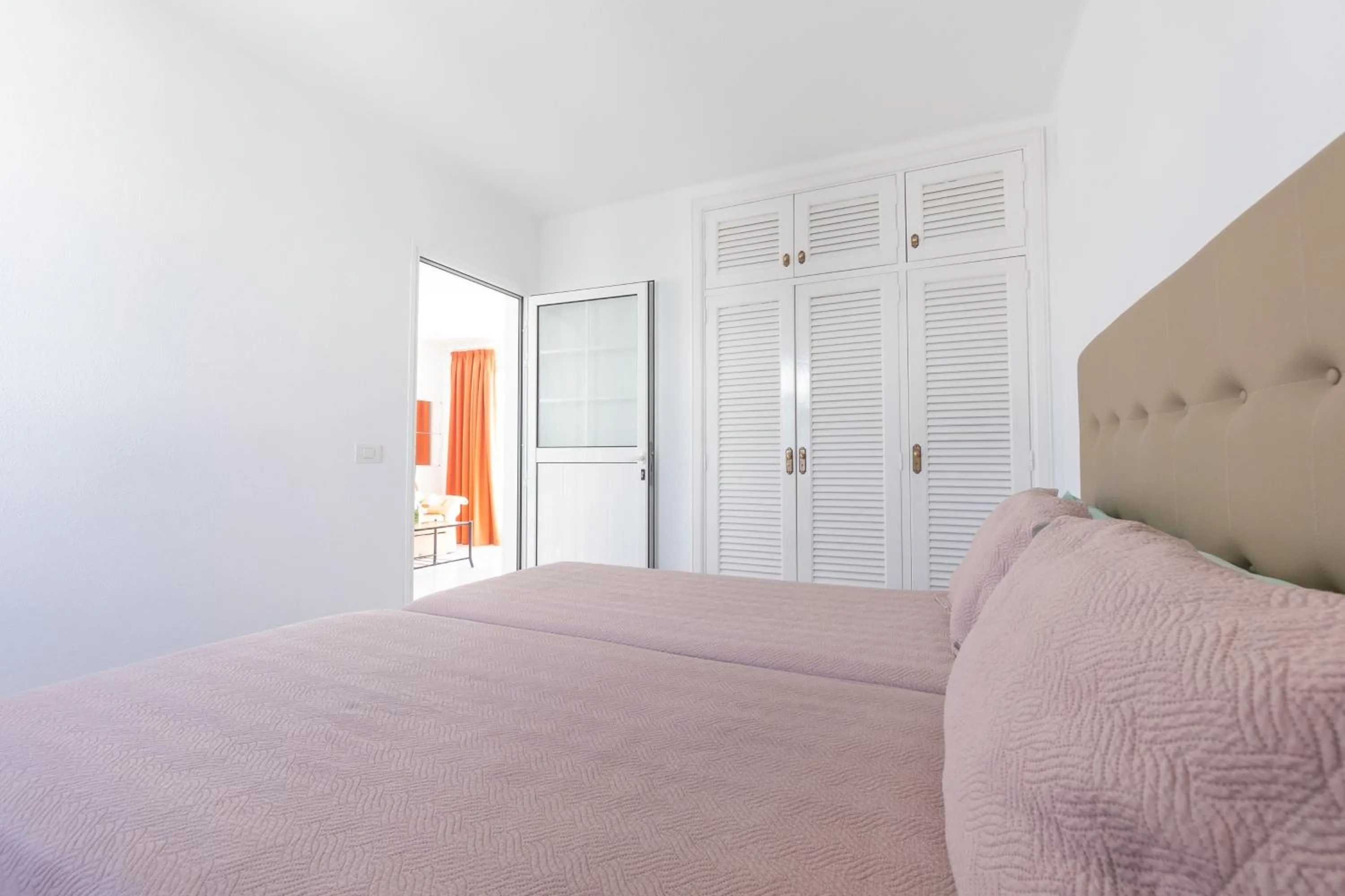 Bed in Apartamentos Corona Mar